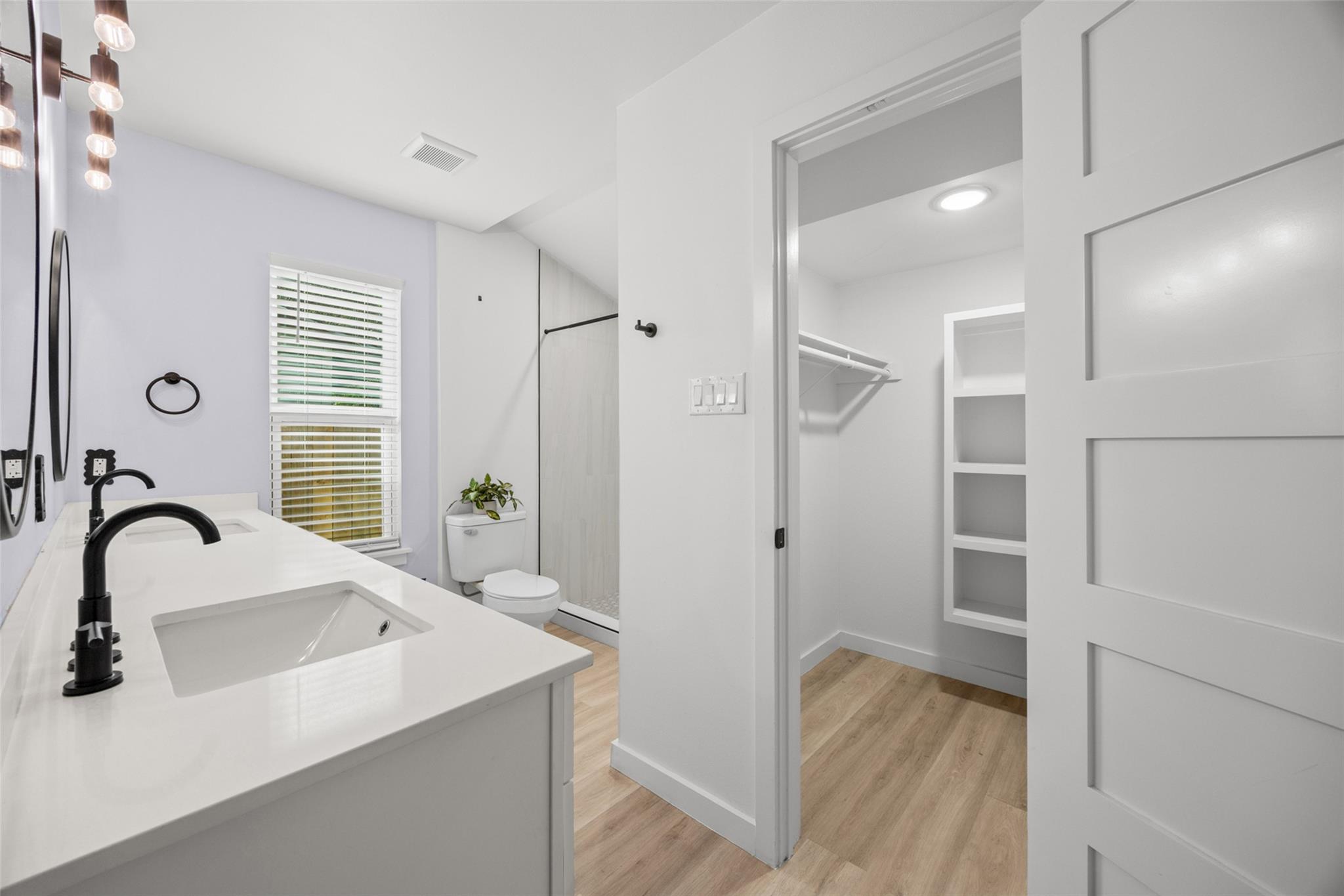 4703 Candletree LN — photo 4