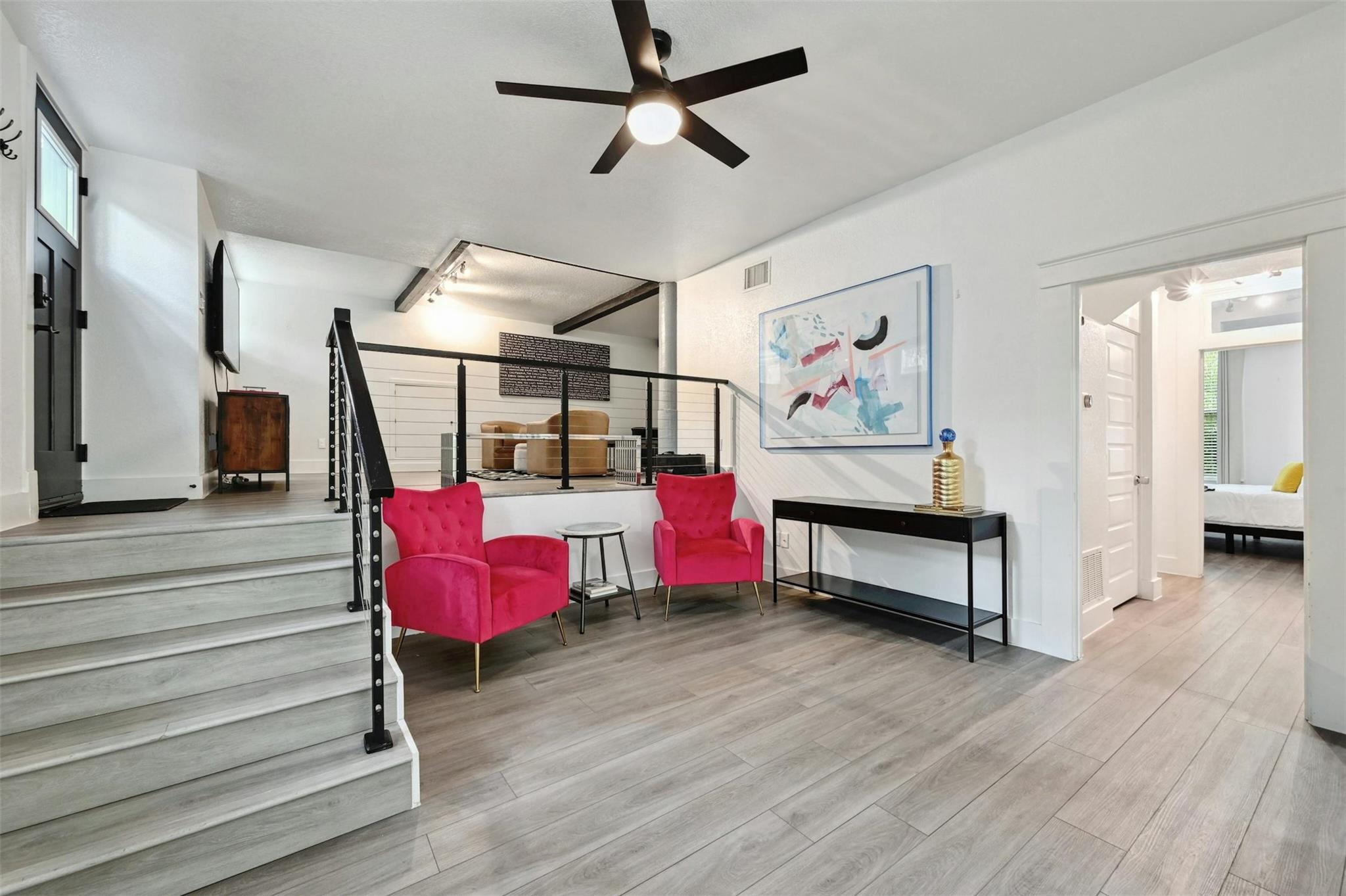 1301 Newning Ave #B — photo 3