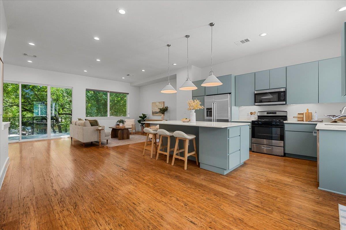 1801 2nd ST #8 — photo 3