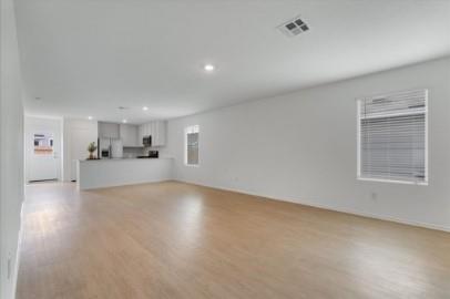 300 Twilight Breeze WAY — photo 3