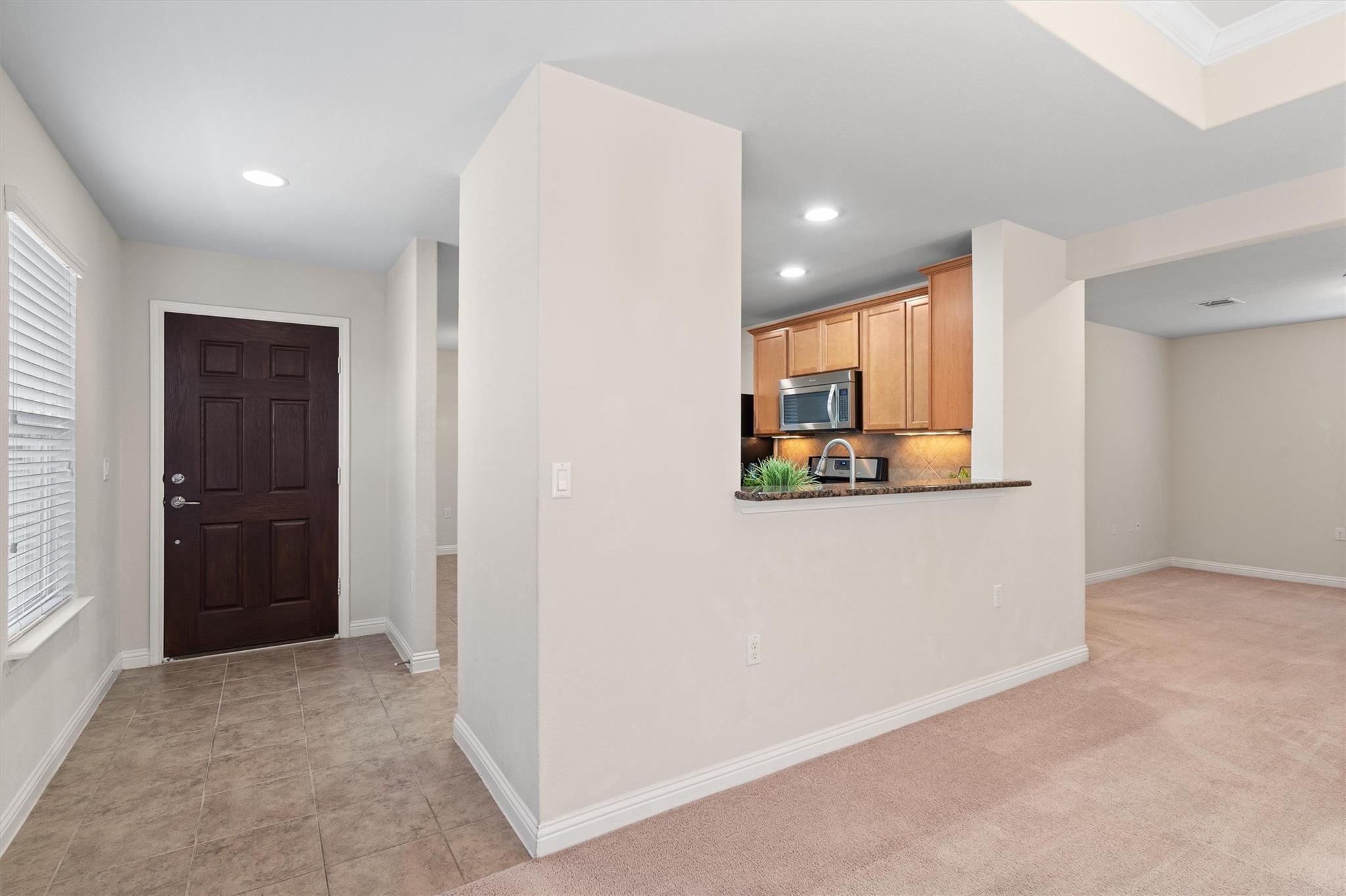 307 Kickapoo Creek LN — photo 4