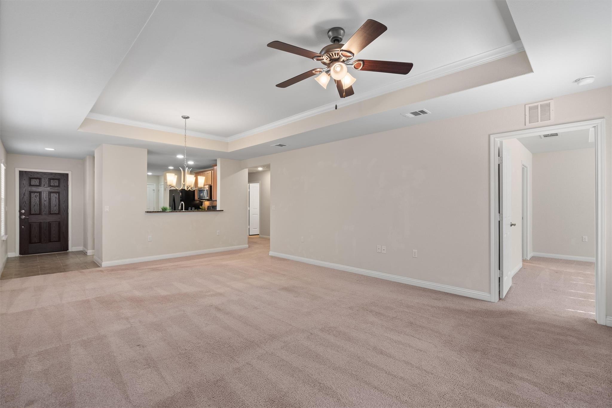 307 Kickapoo Creek LN — photo 5
