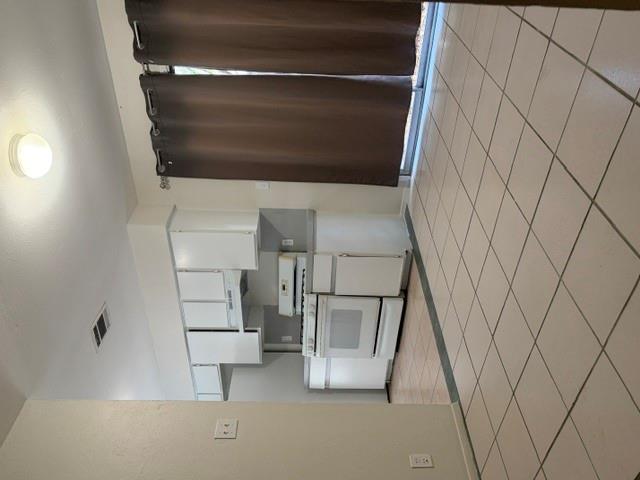 10705 Lanshire DR #B — photo 5