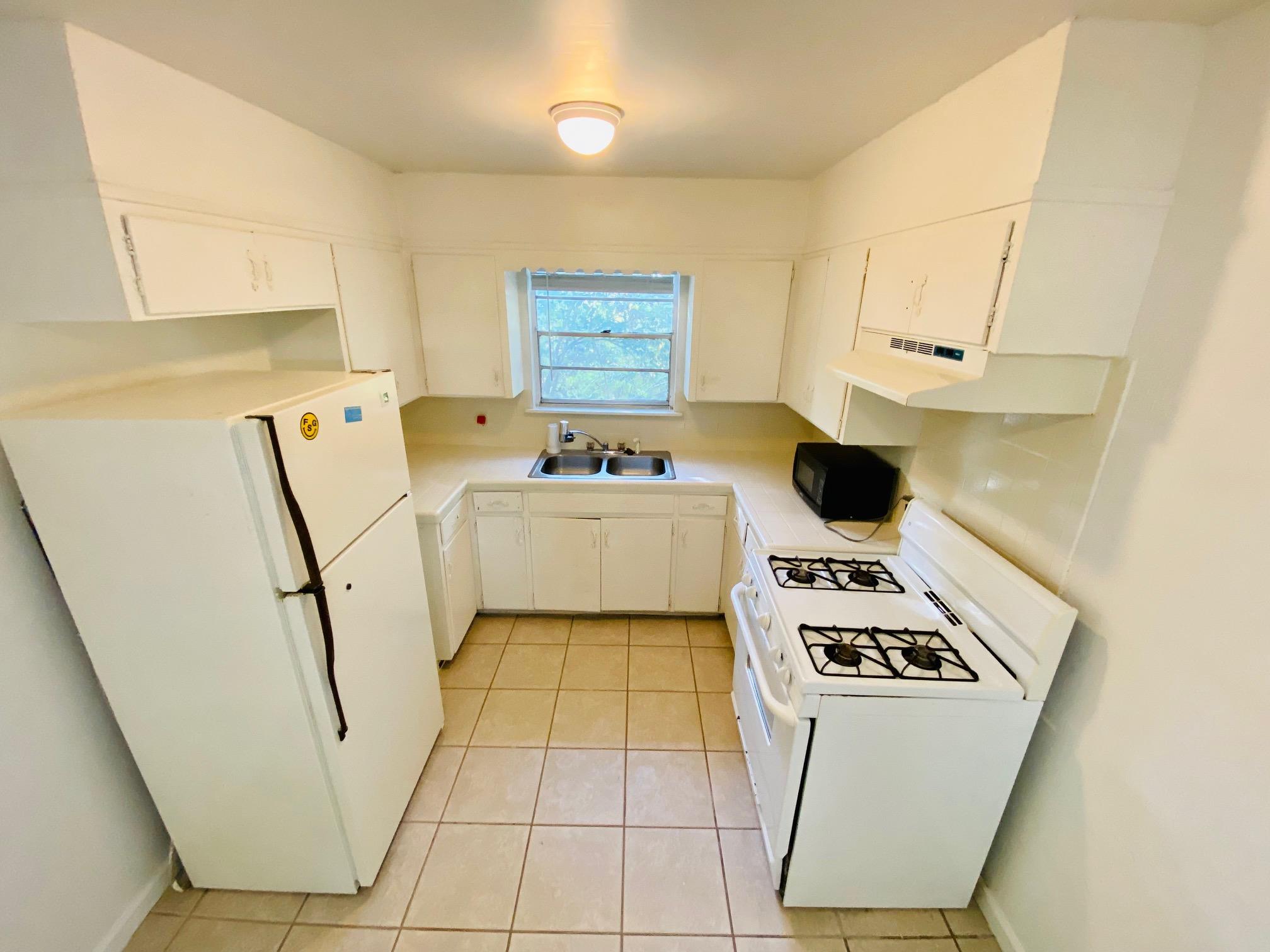603 Oltorf ST #A — photo 4