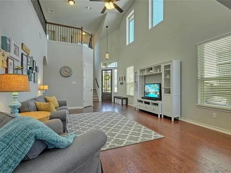 1324 Clearwing CIR — photo 4