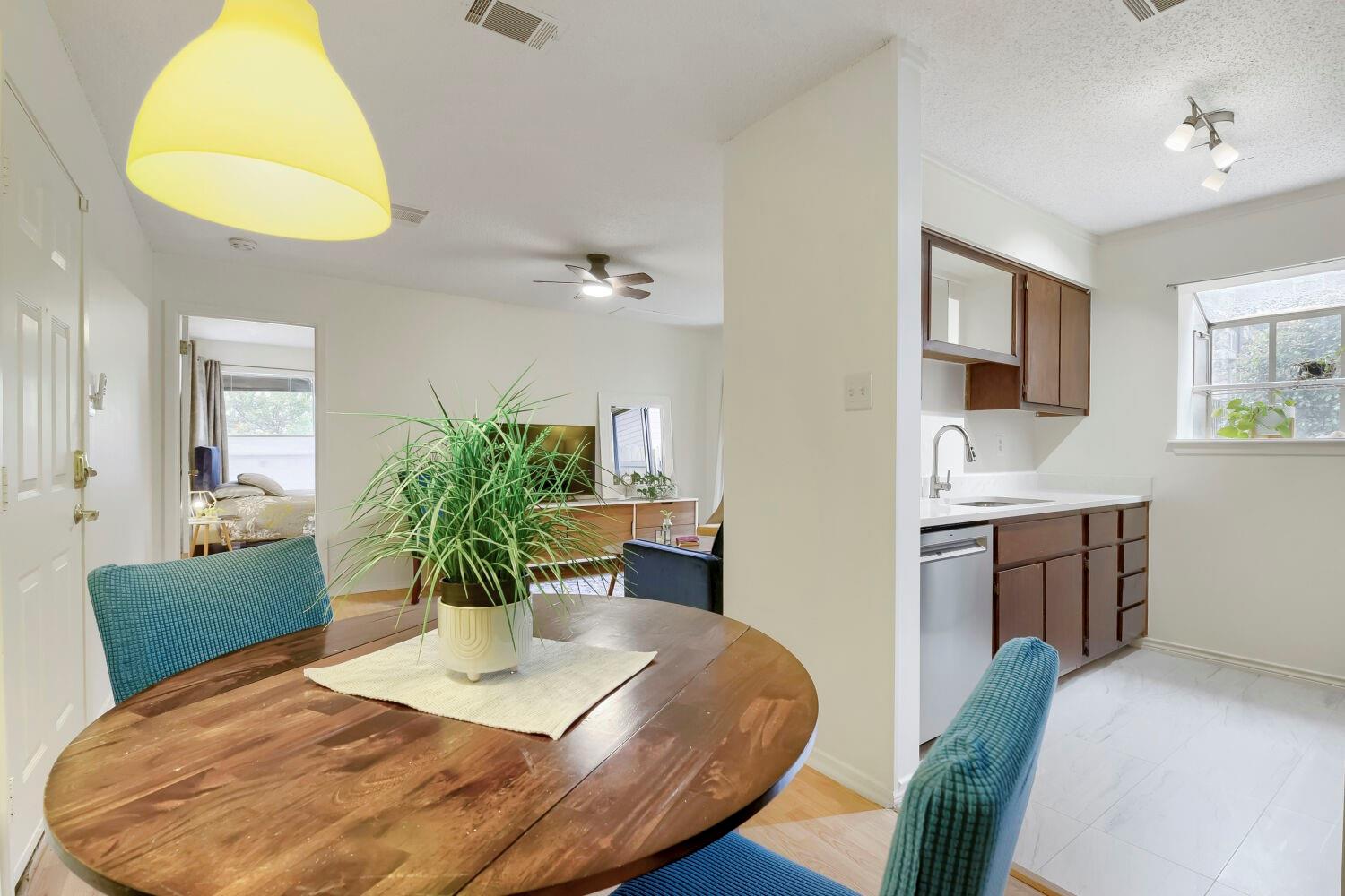 6903 Deatonhill DR #20 — photo 4