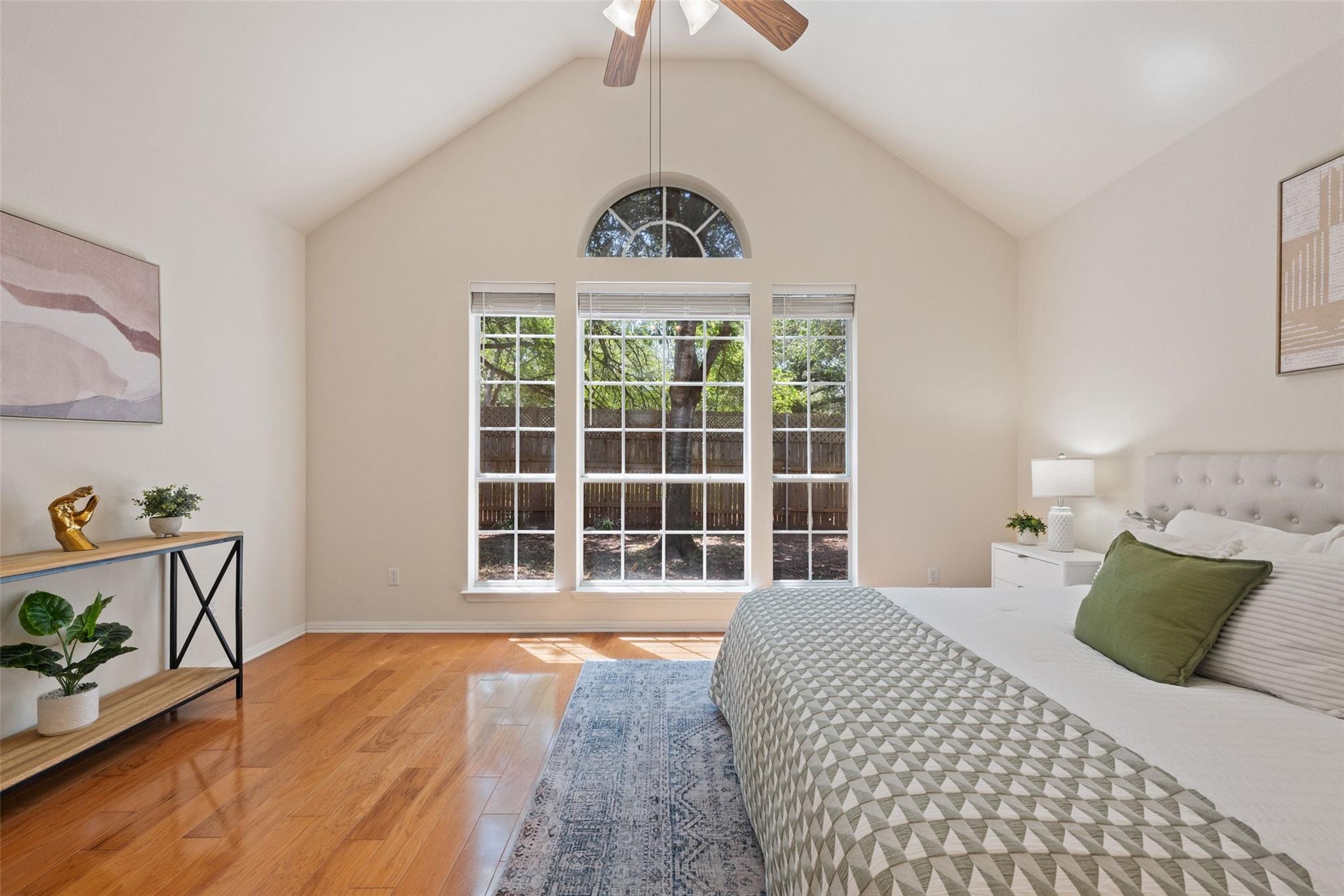 5721 Trelawney LN — photo 5