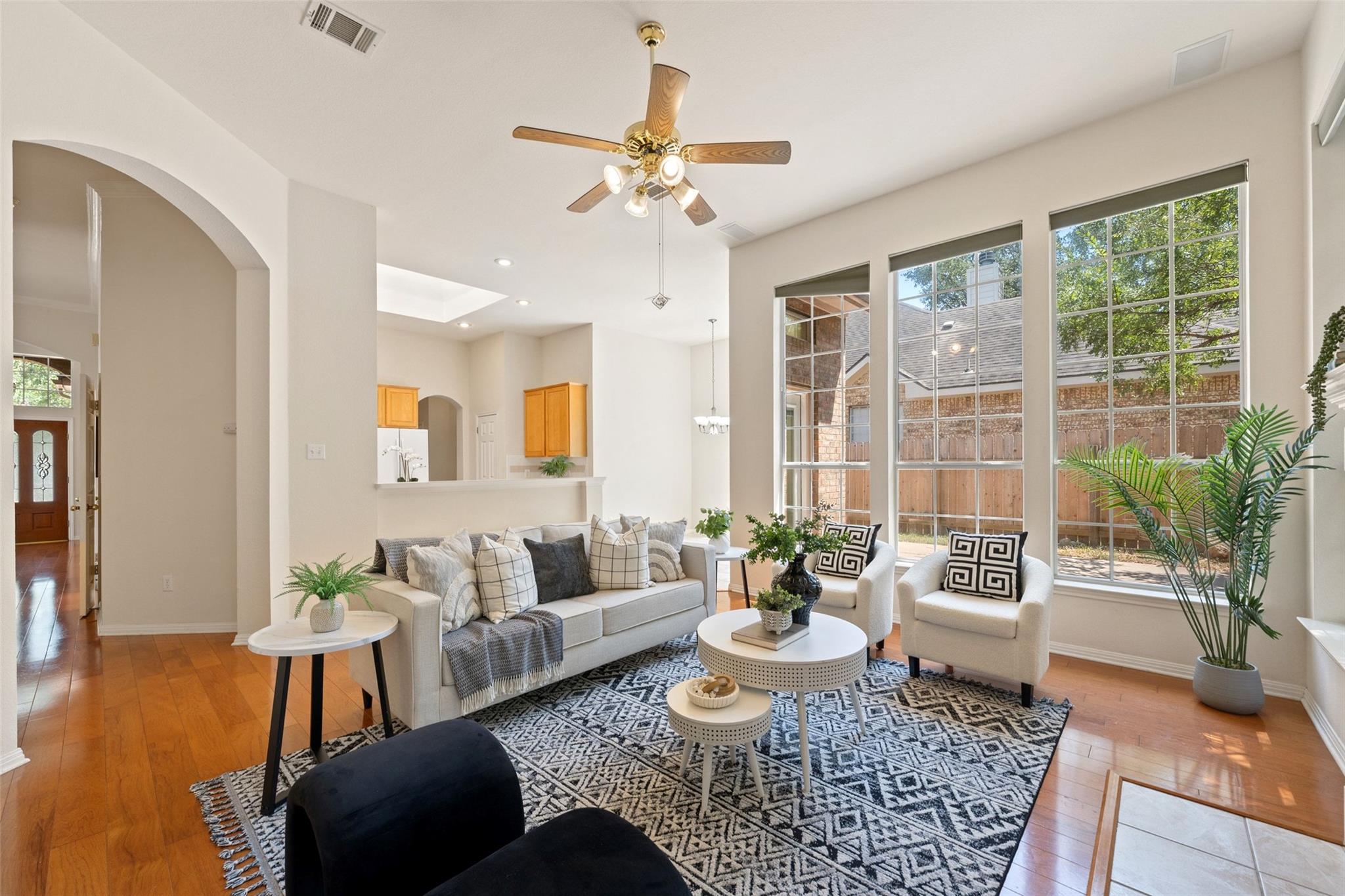 5721 Trelawney LN — photo 3