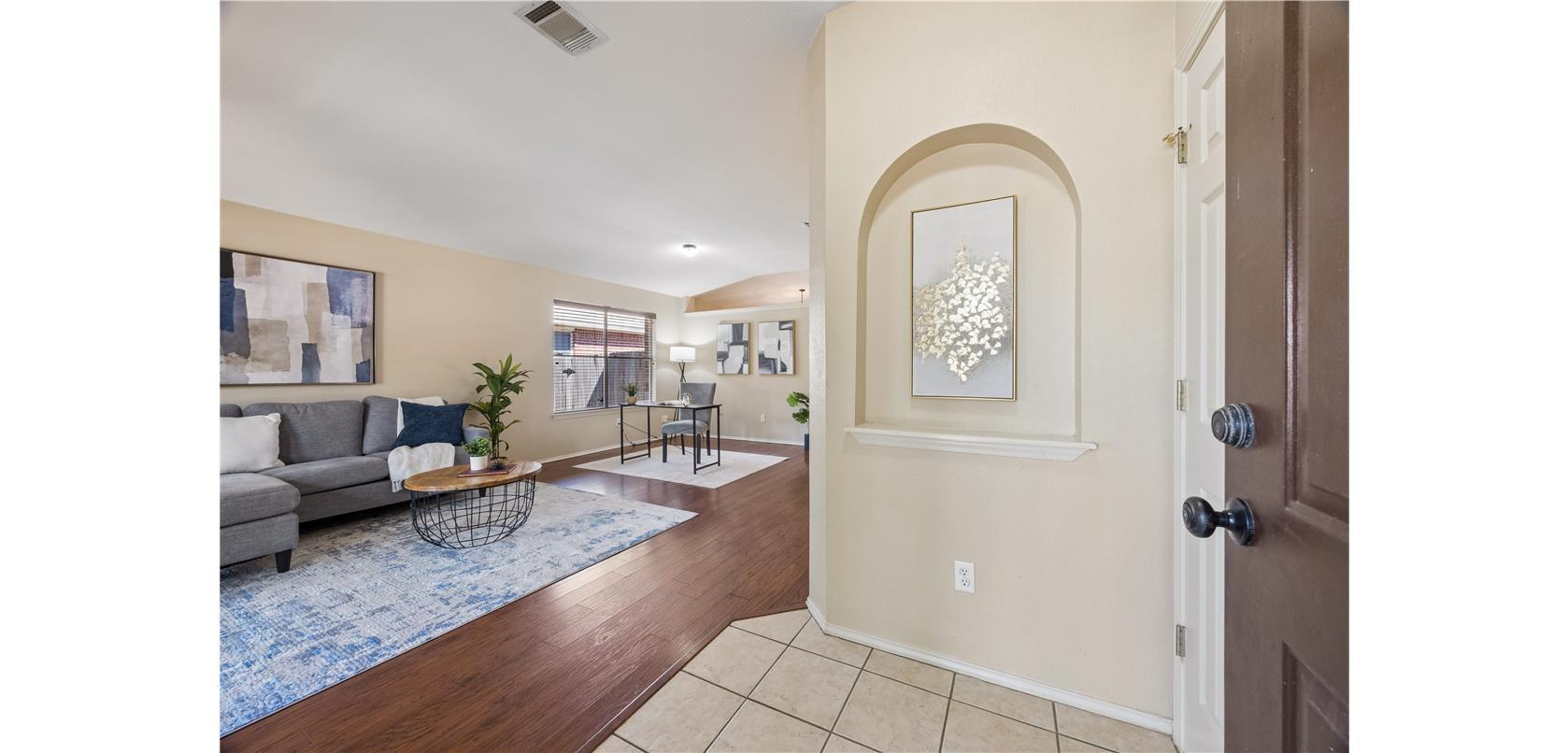 4316 Companeros WAY — photo 3