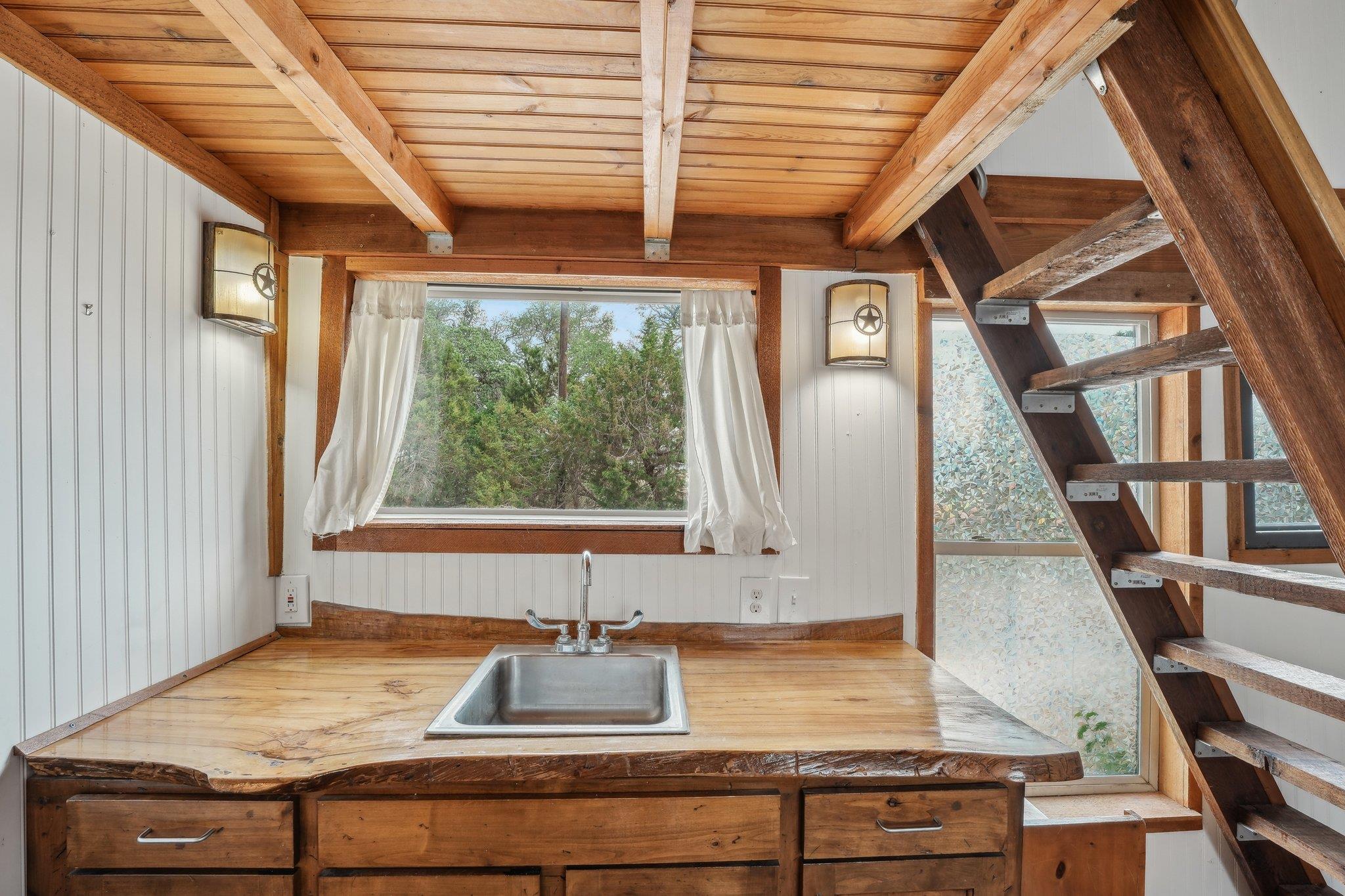 15211 Fitzhugh RD #C - Tiny House — photo 4