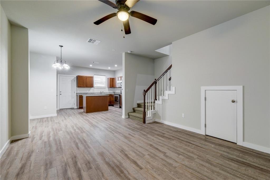 906 Quartz CT #702 — photo 4