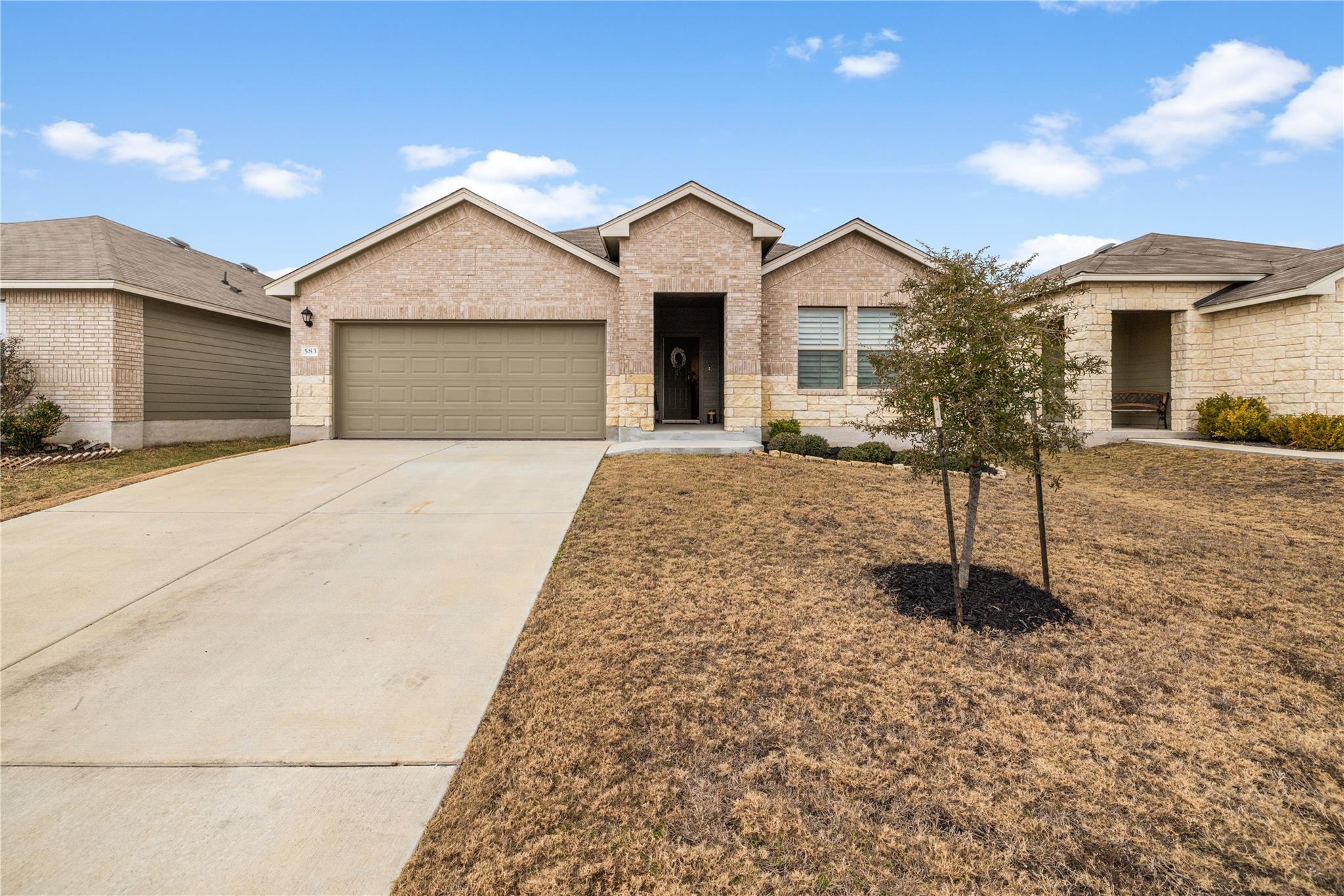 583 Taggart TRL — photo 3