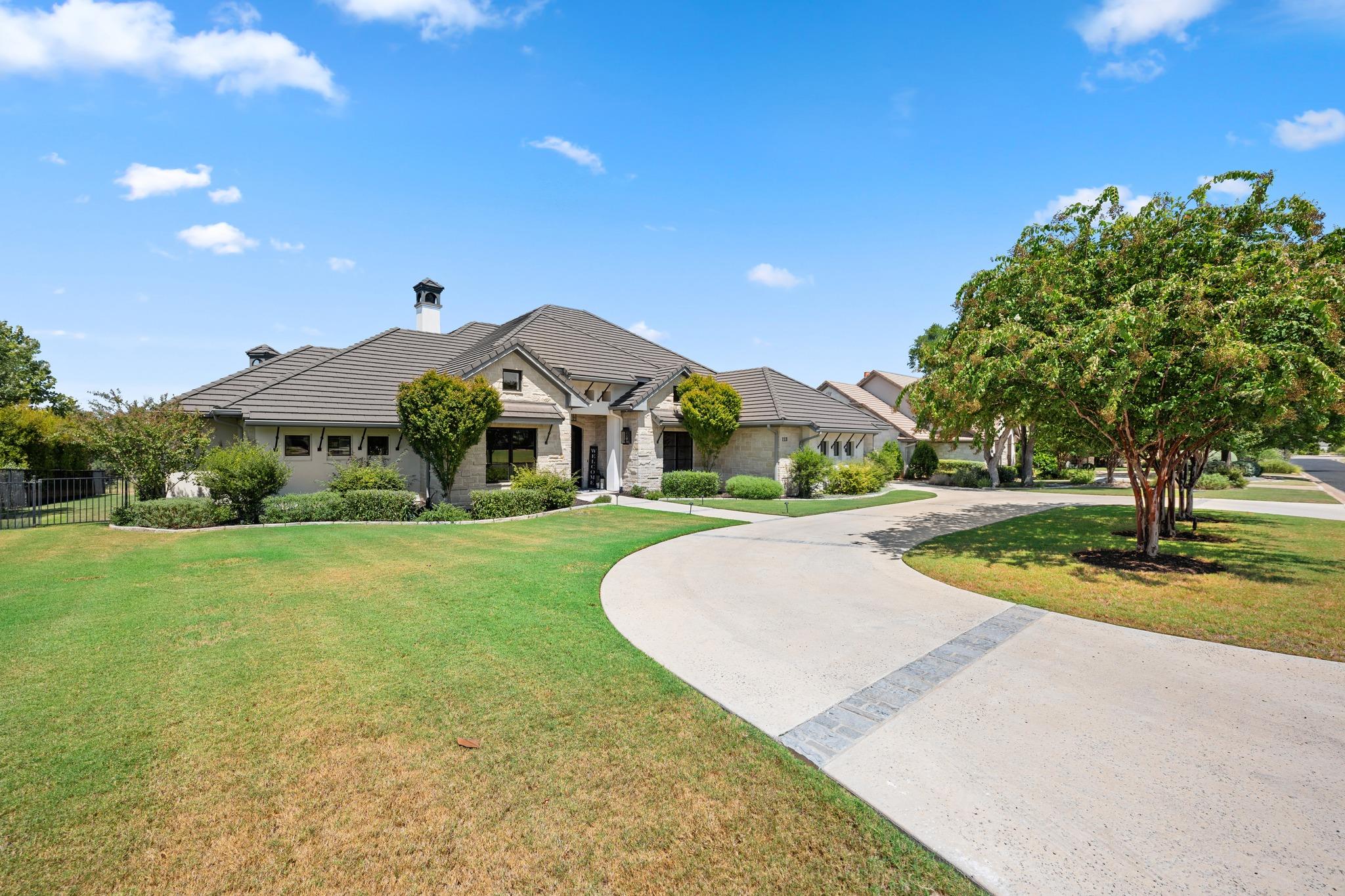 113 Bird Stone LN — photo 3