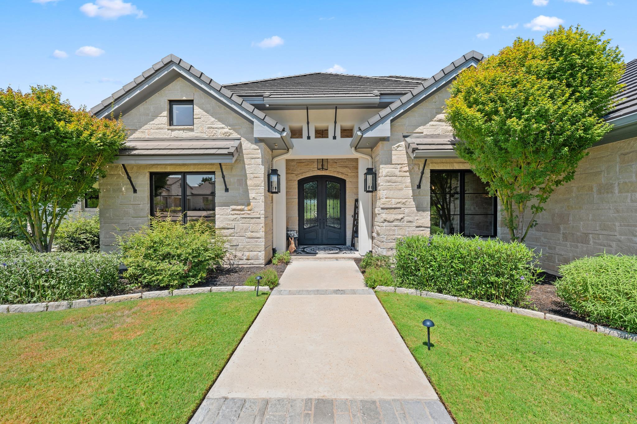 113 Bird Stone LN — photo 4