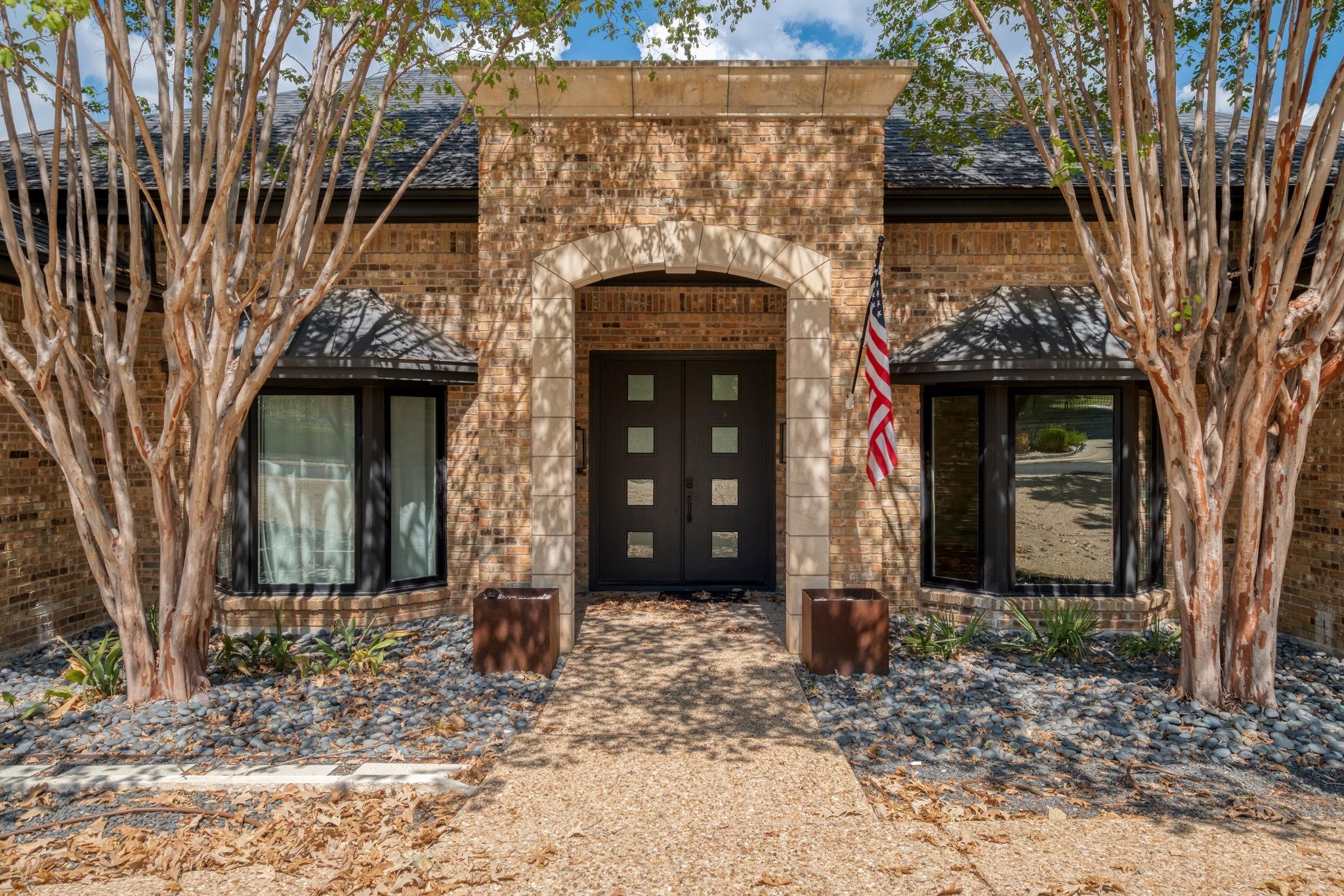 3908 Edwards Mountain DR — photo 4