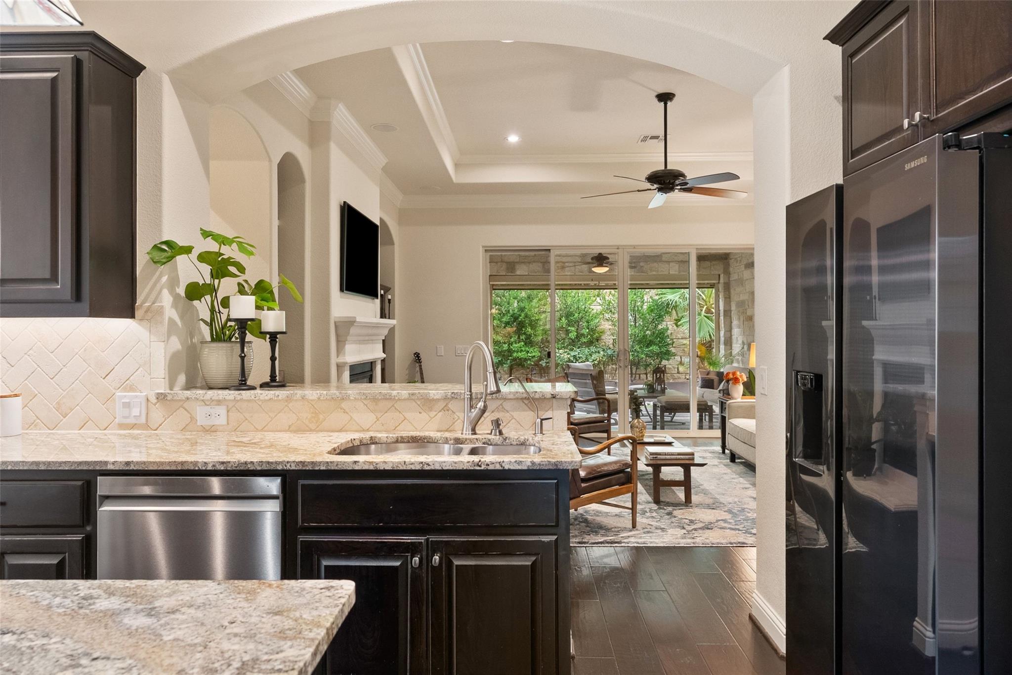 122 Feritti DR — photo 3