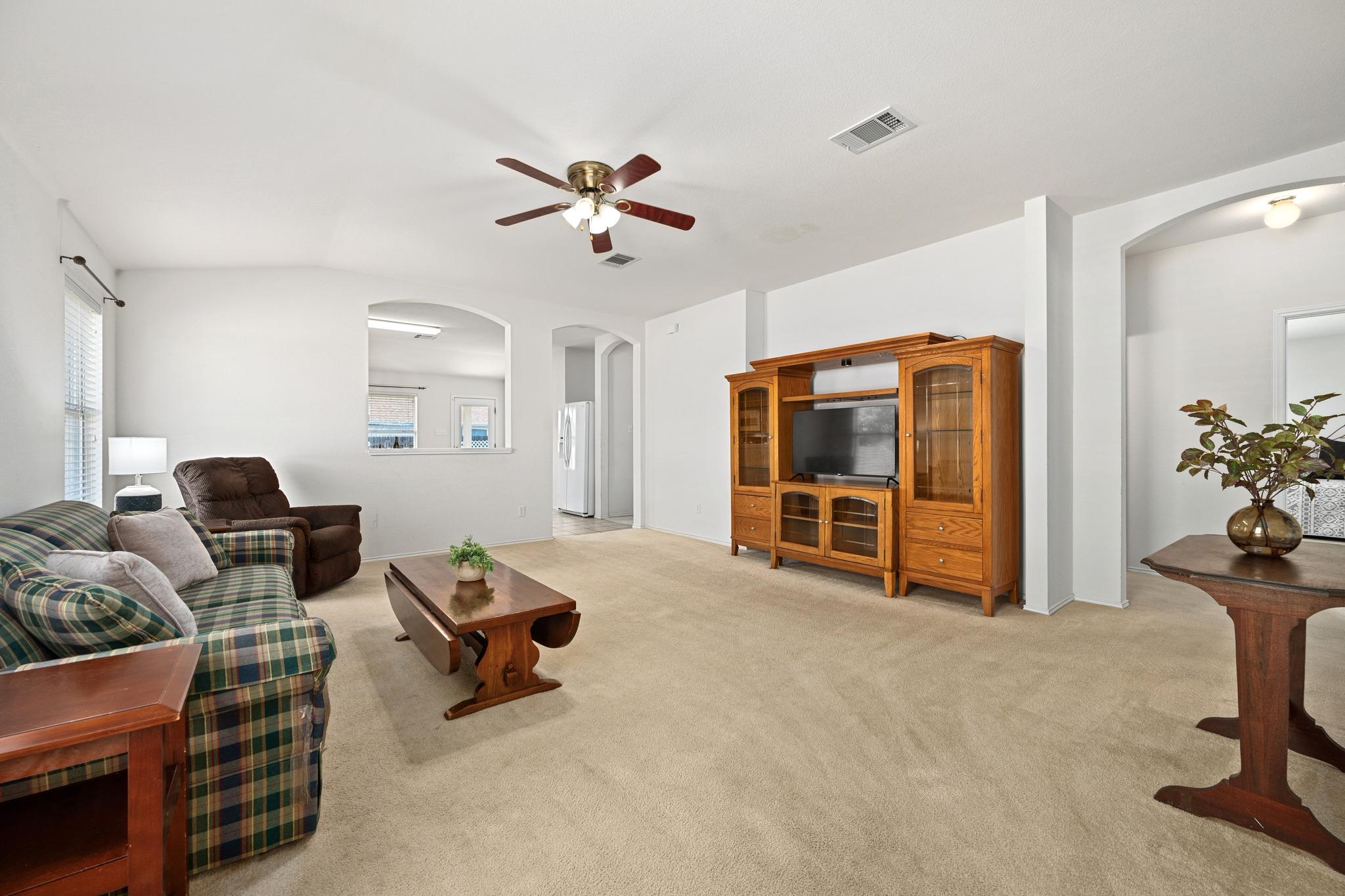 204 Katherine WAY — photo 5
