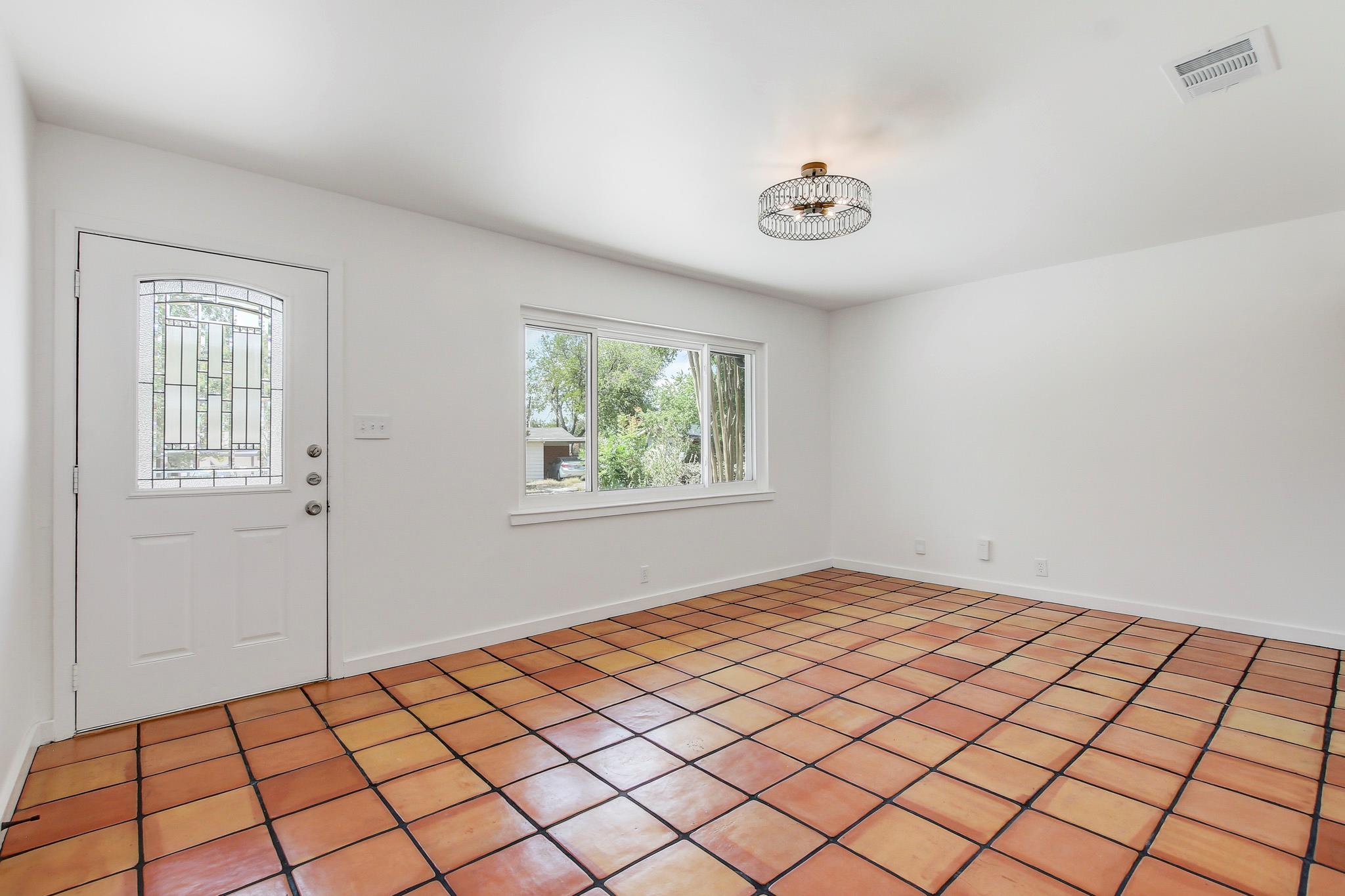 3705 Tower View CT — photo 5