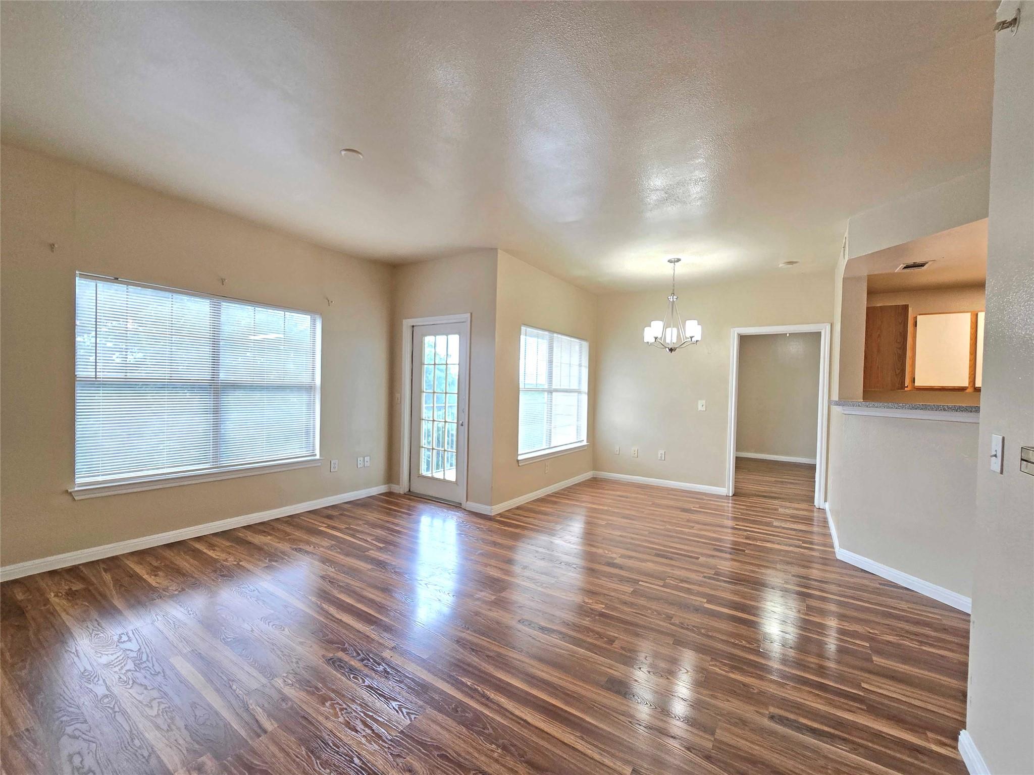 2320 Gracy Farms LN #1123 — photo 5