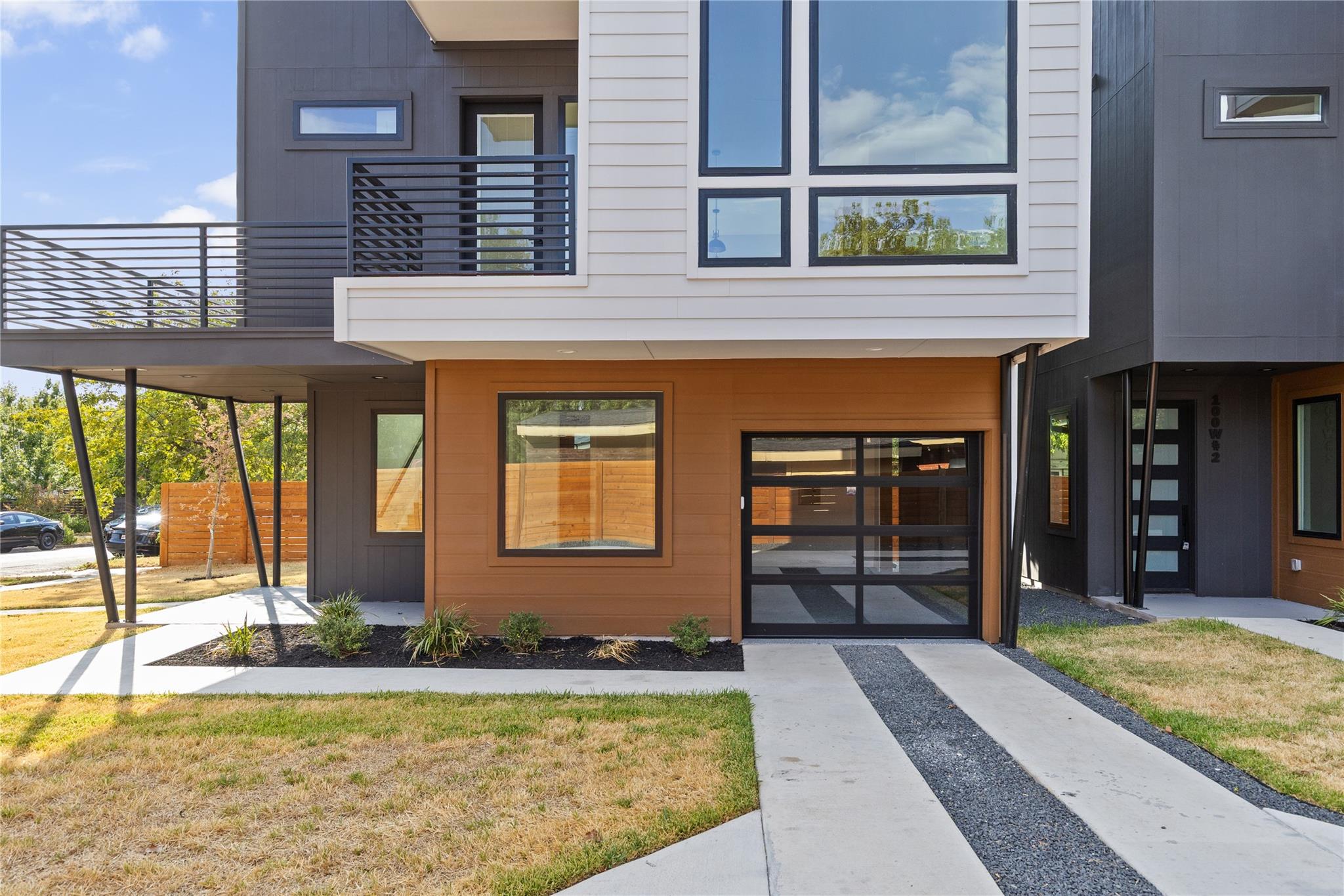 100 Odell ST #1 — photo 4