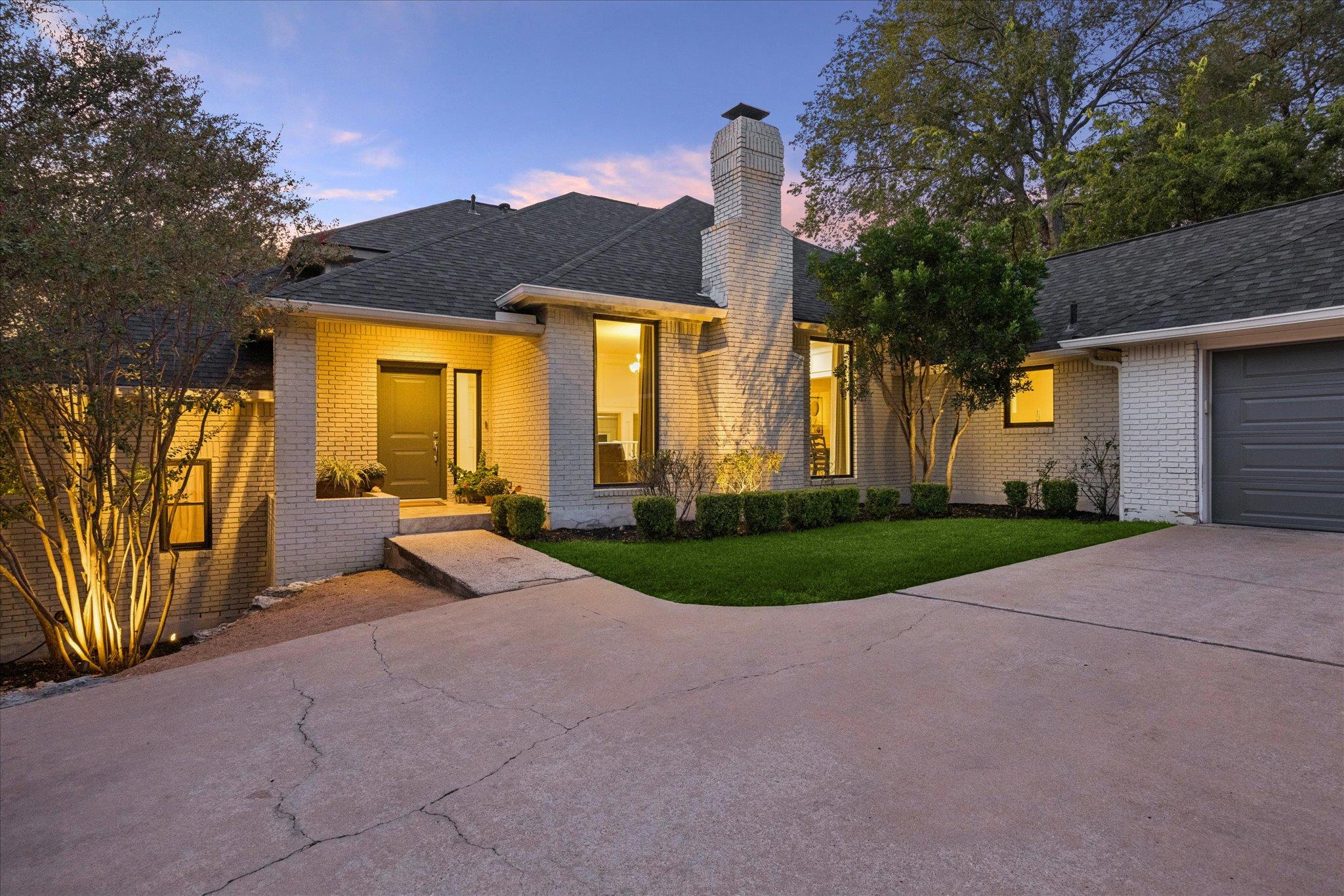 6302 Mountain Park CV — photo 3