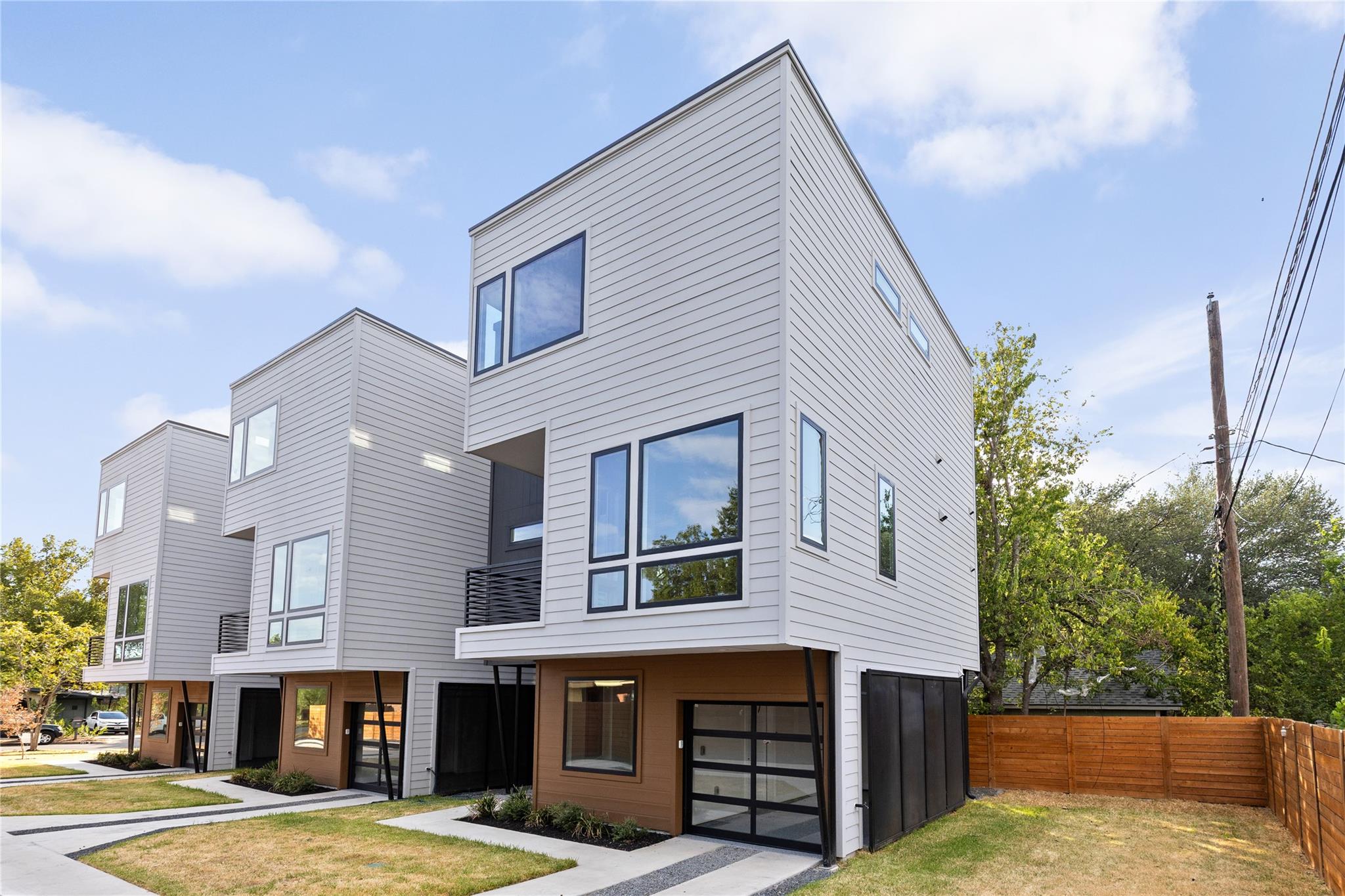 100 Odell ST #3 — photo 4