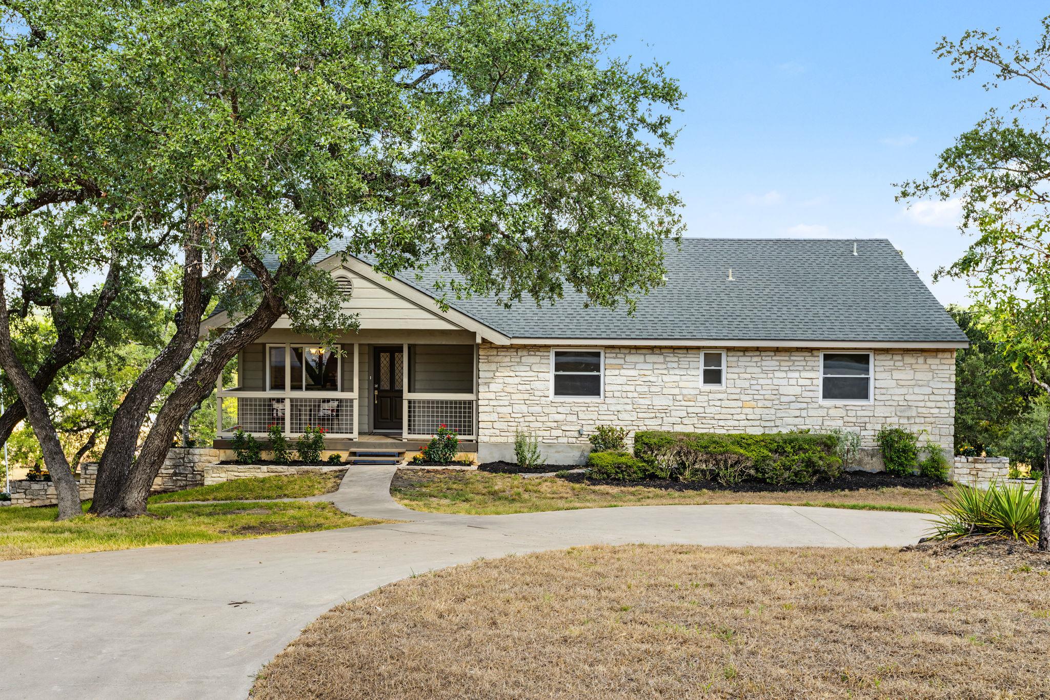 3 Laurel Hill ST — photo 4