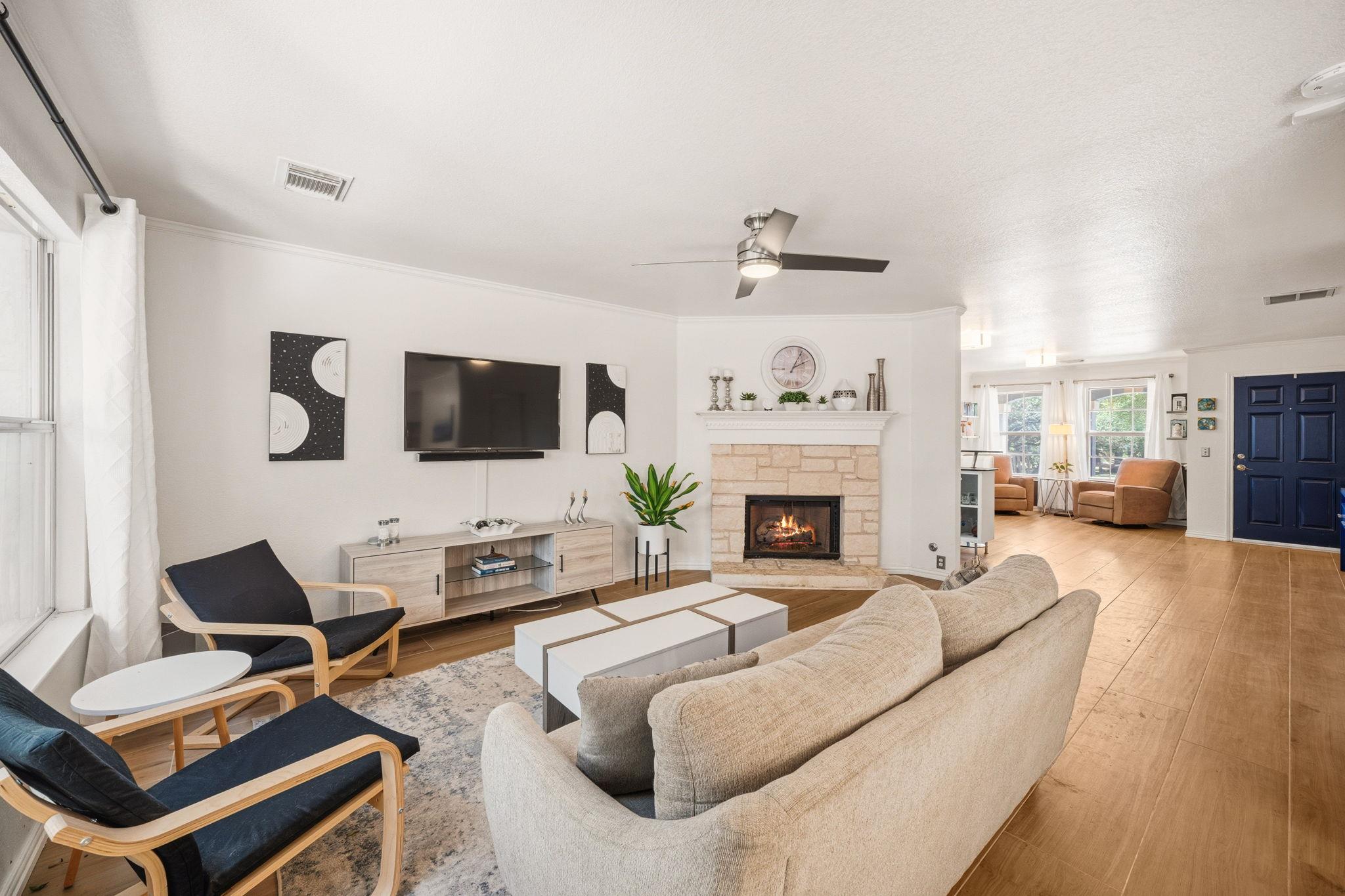 1109 Heritage Park DR — photo 3
