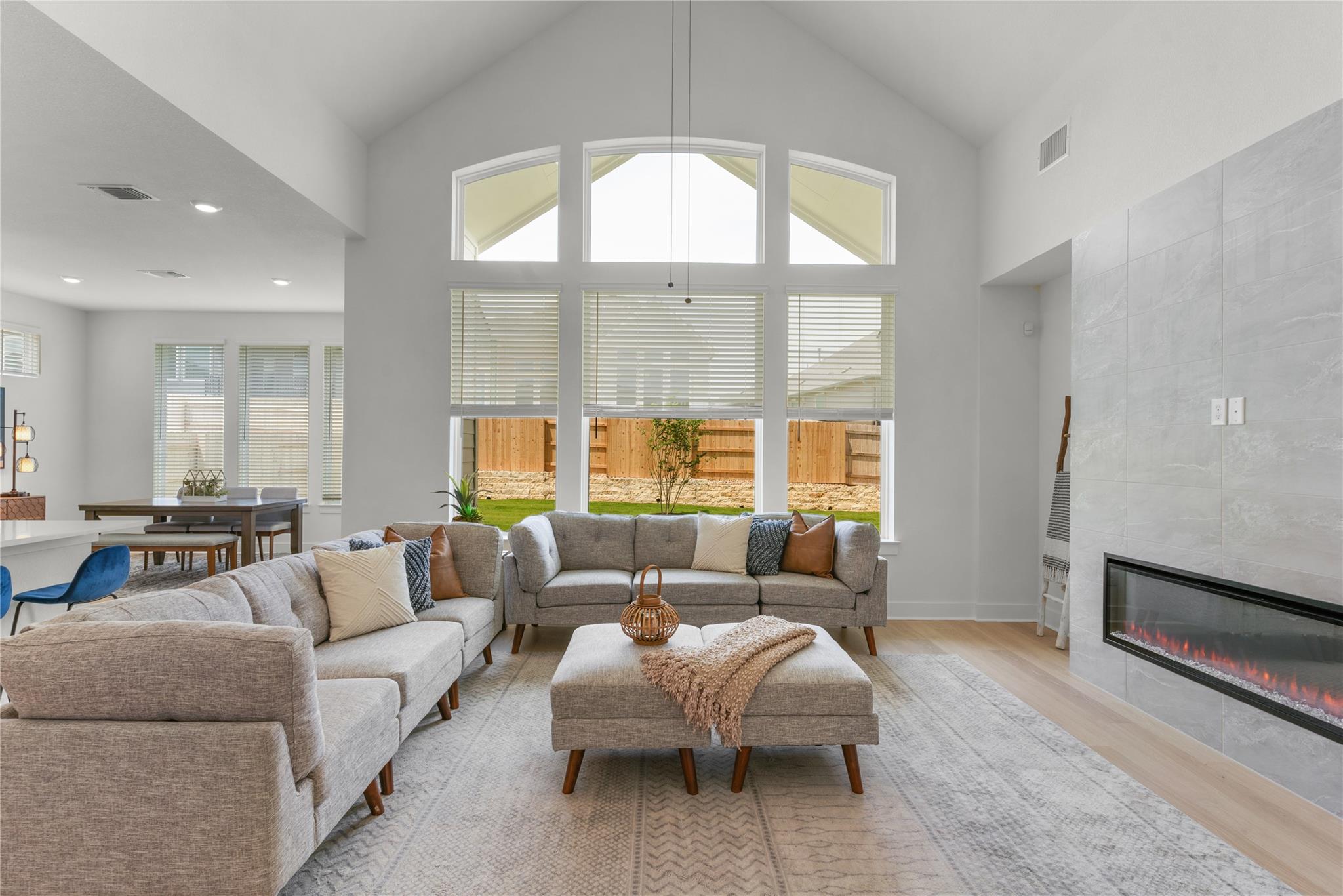 231 Oak Blossom RD — photo 5