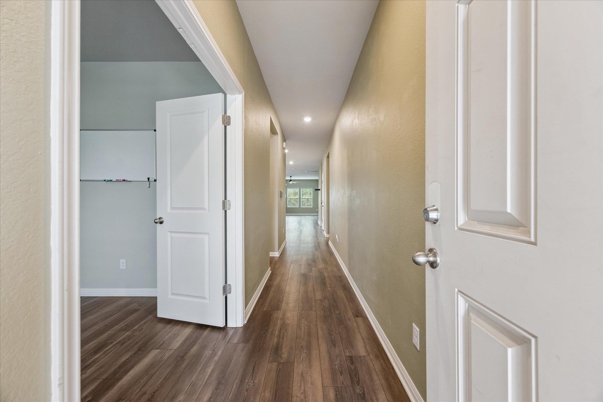 11611 Copperstone Ave — photo 3