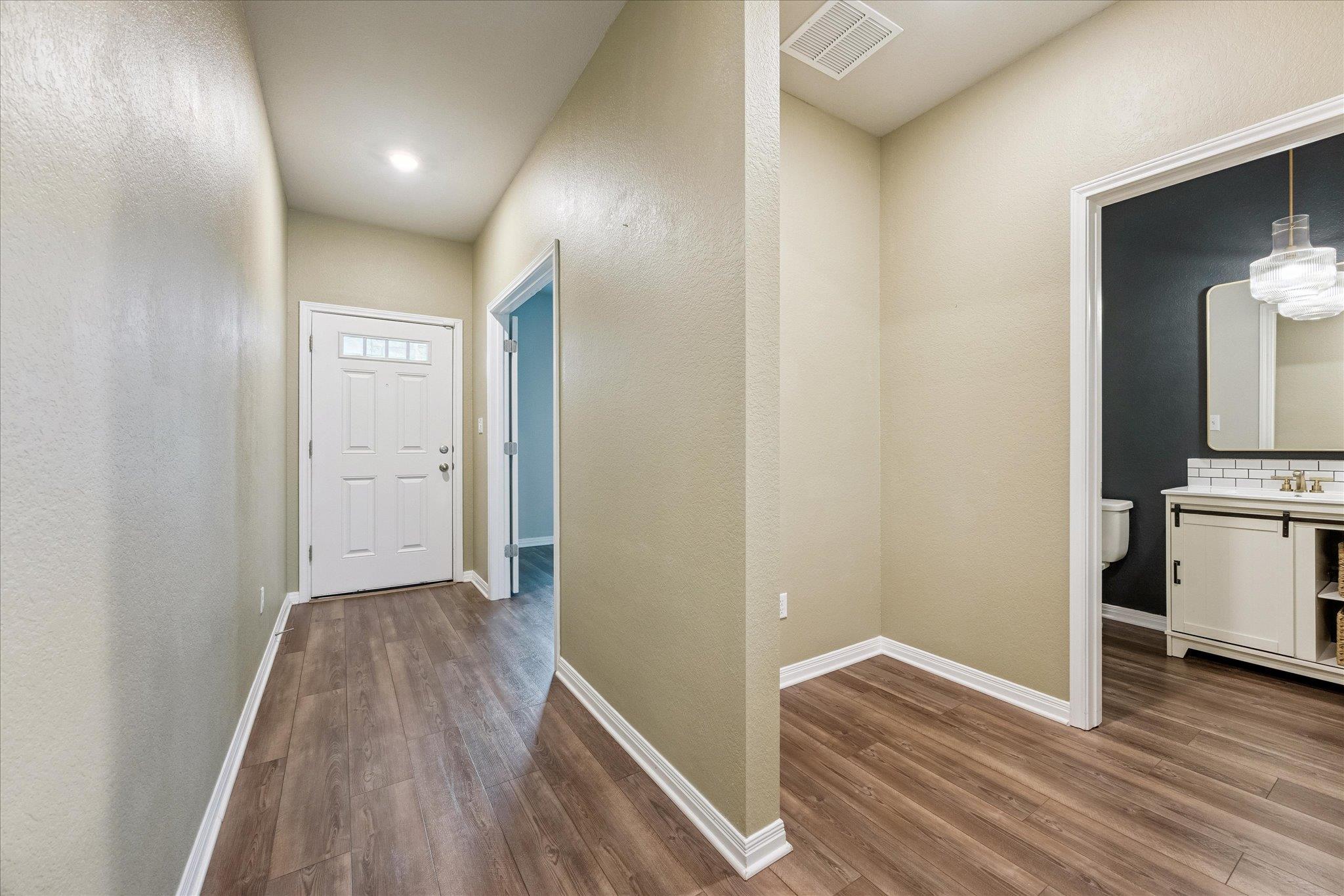 11611 Copperstone Ave — photo 4