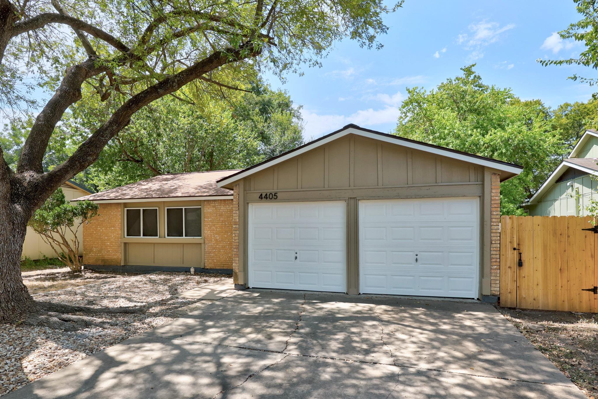 4405 Dovehill DR