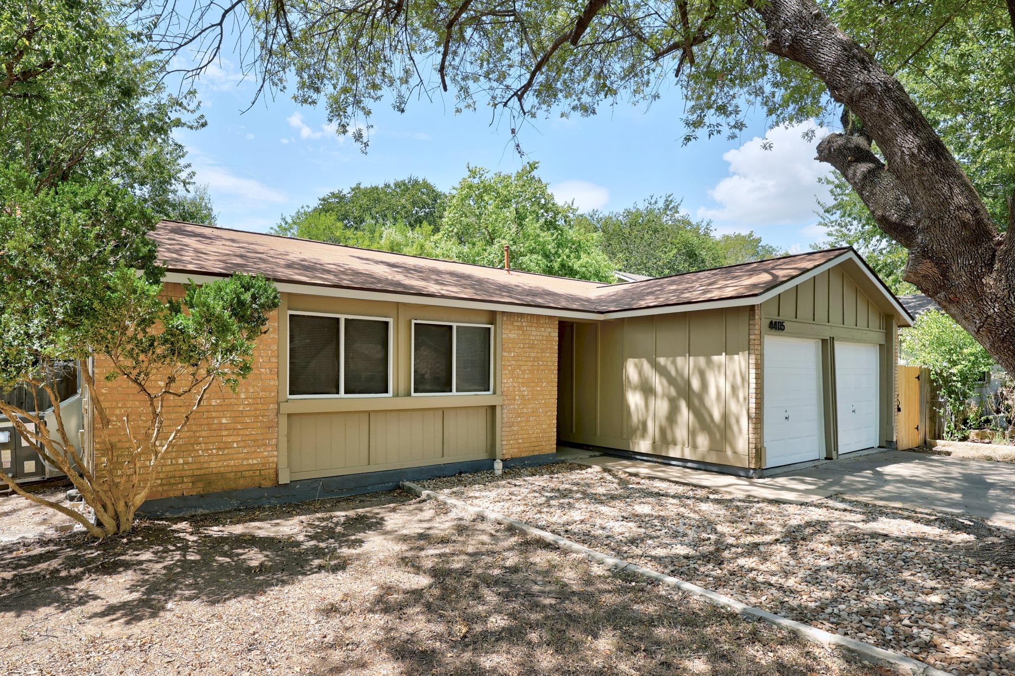 4405 Dovehill DR — photo 3