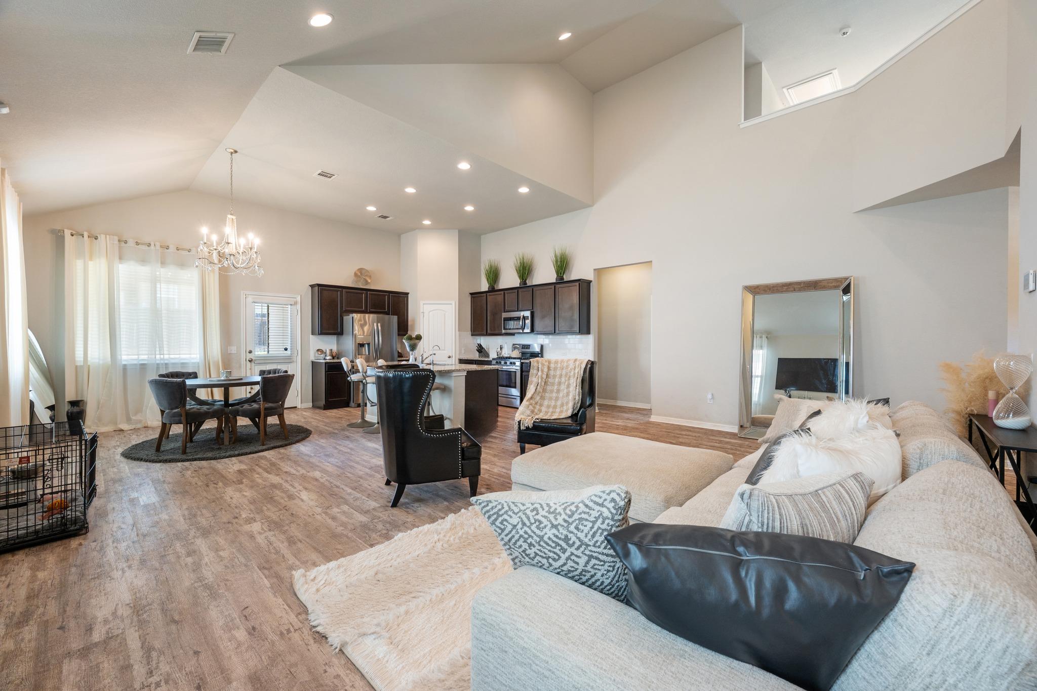 133 Empress Tree DR — photo 5