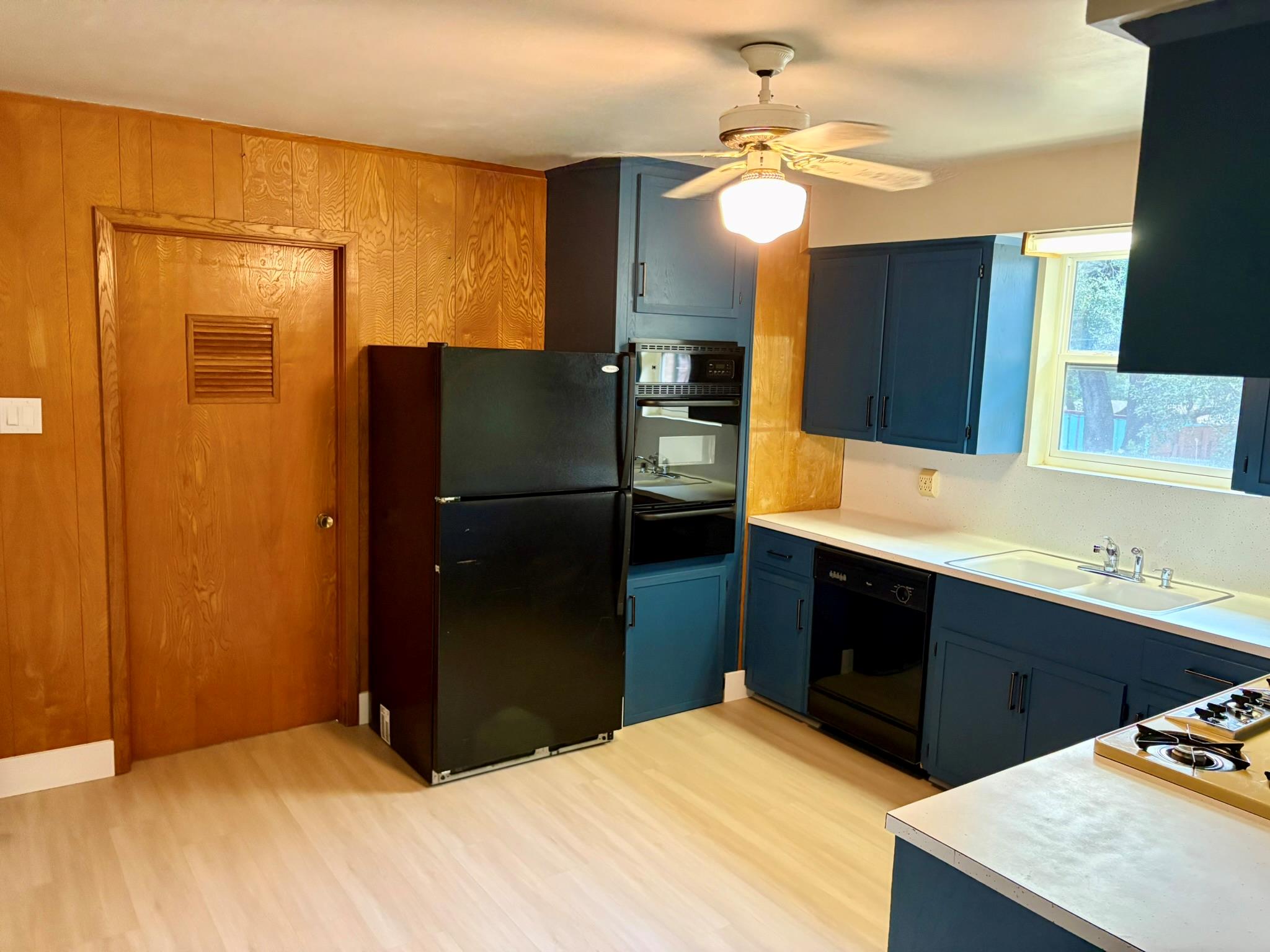 11401 Indianhead DR — photo 4