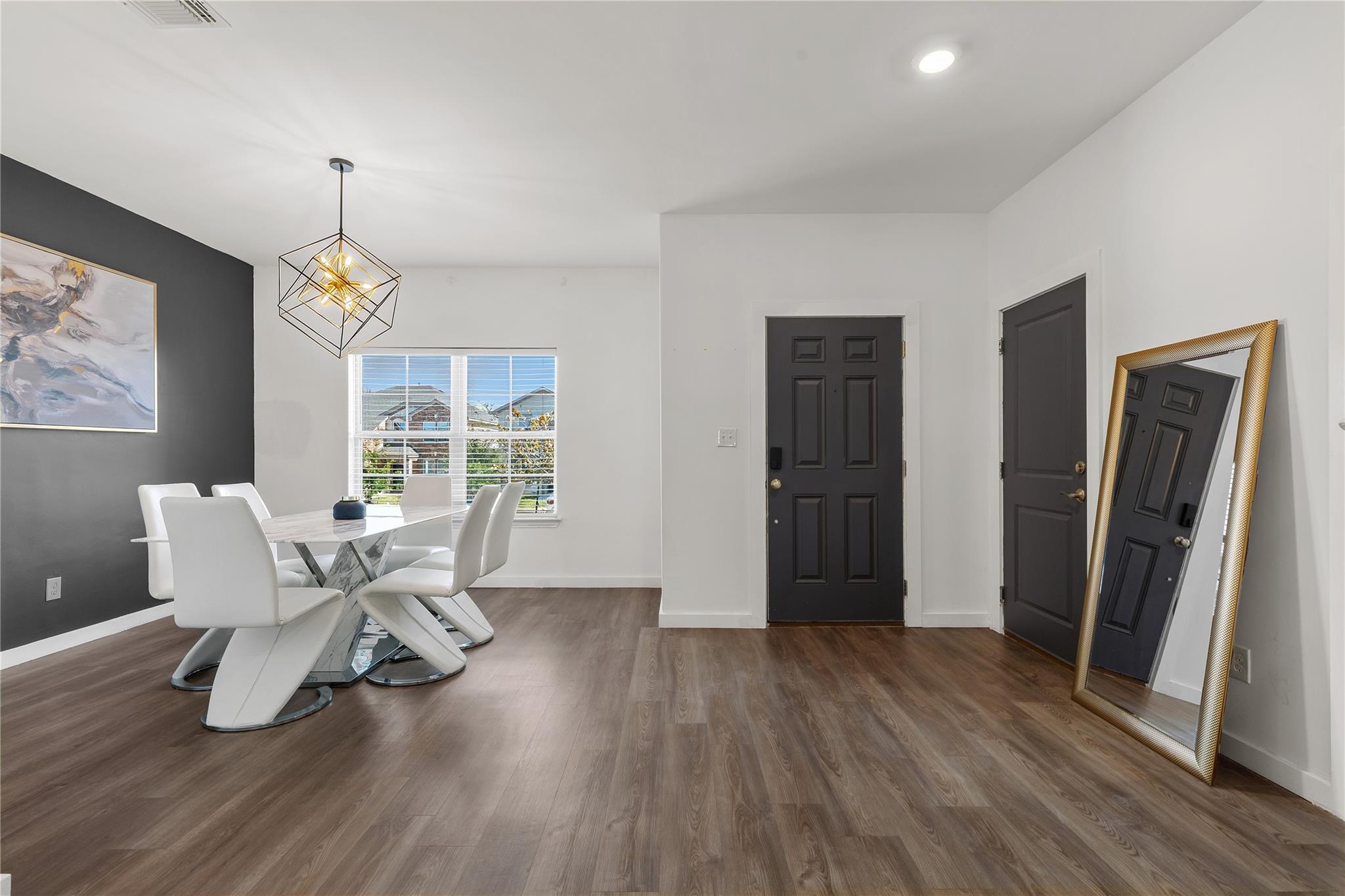 361 Bright Star LN — photo 3
