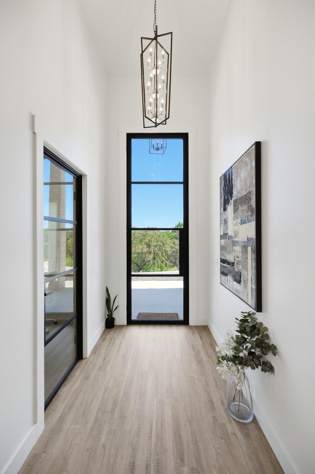 252 Kellog — photo 3