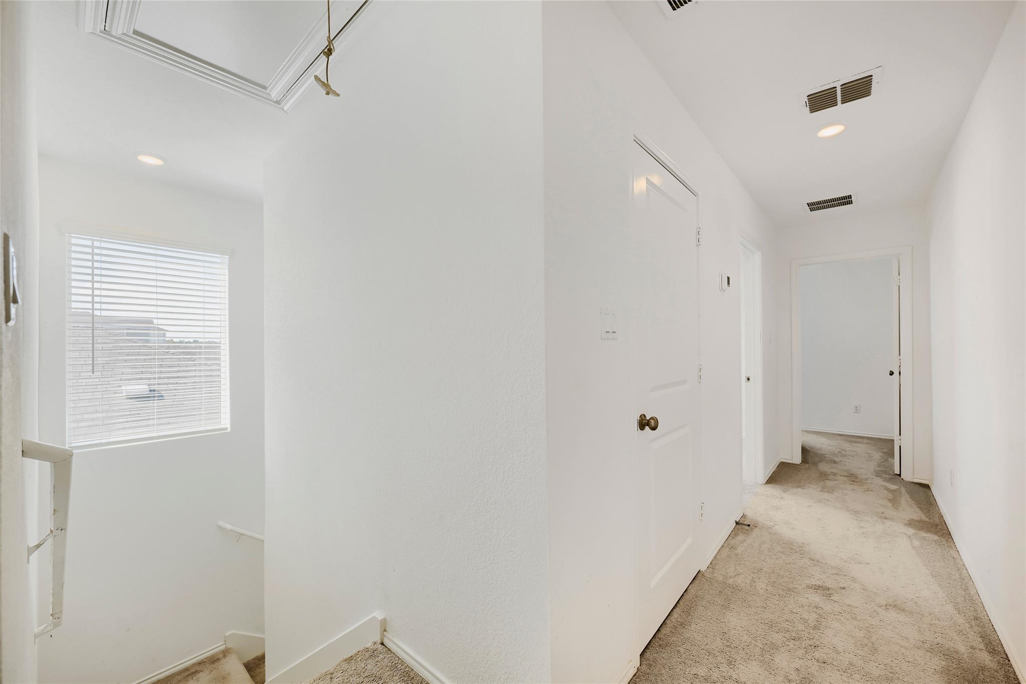 591 Commander Abbott DR — photo 3