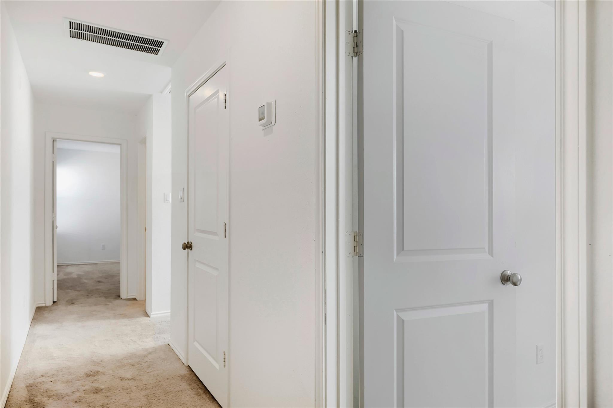 591 Commander Abbott DR — photo 4