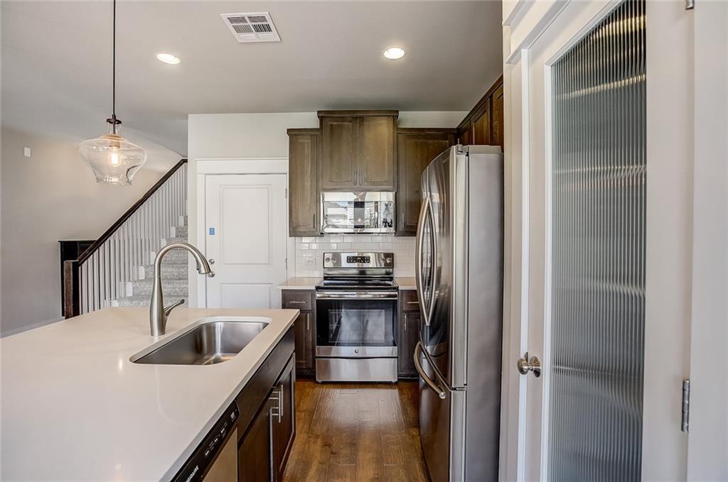 13501 Metric BLVD #40 — photo 3