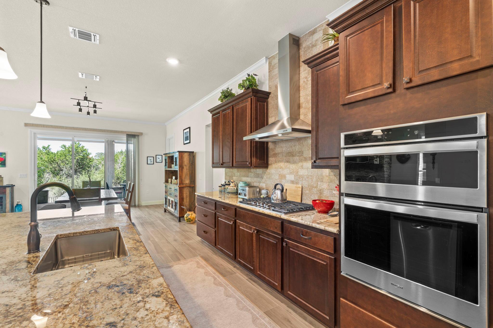 220 Iron Rail LN — photo 4