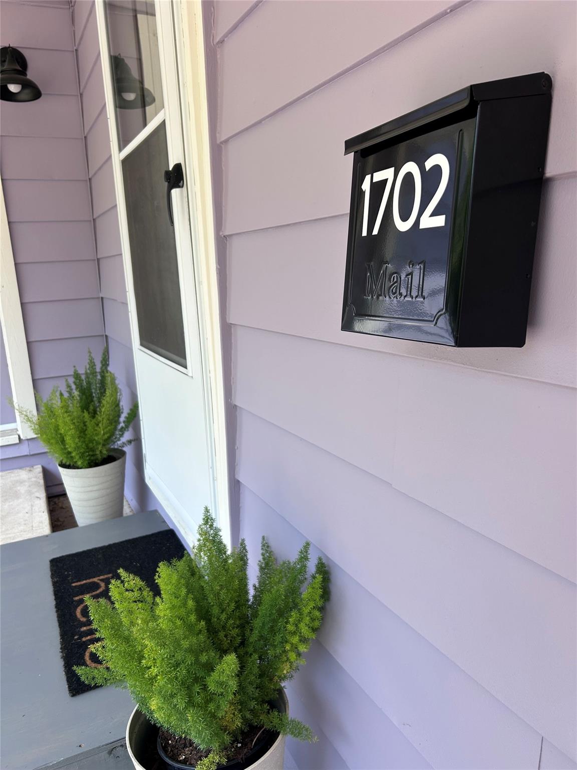 1702 Willow ST — photo 3