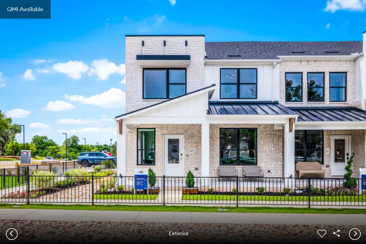 1280 Main ST