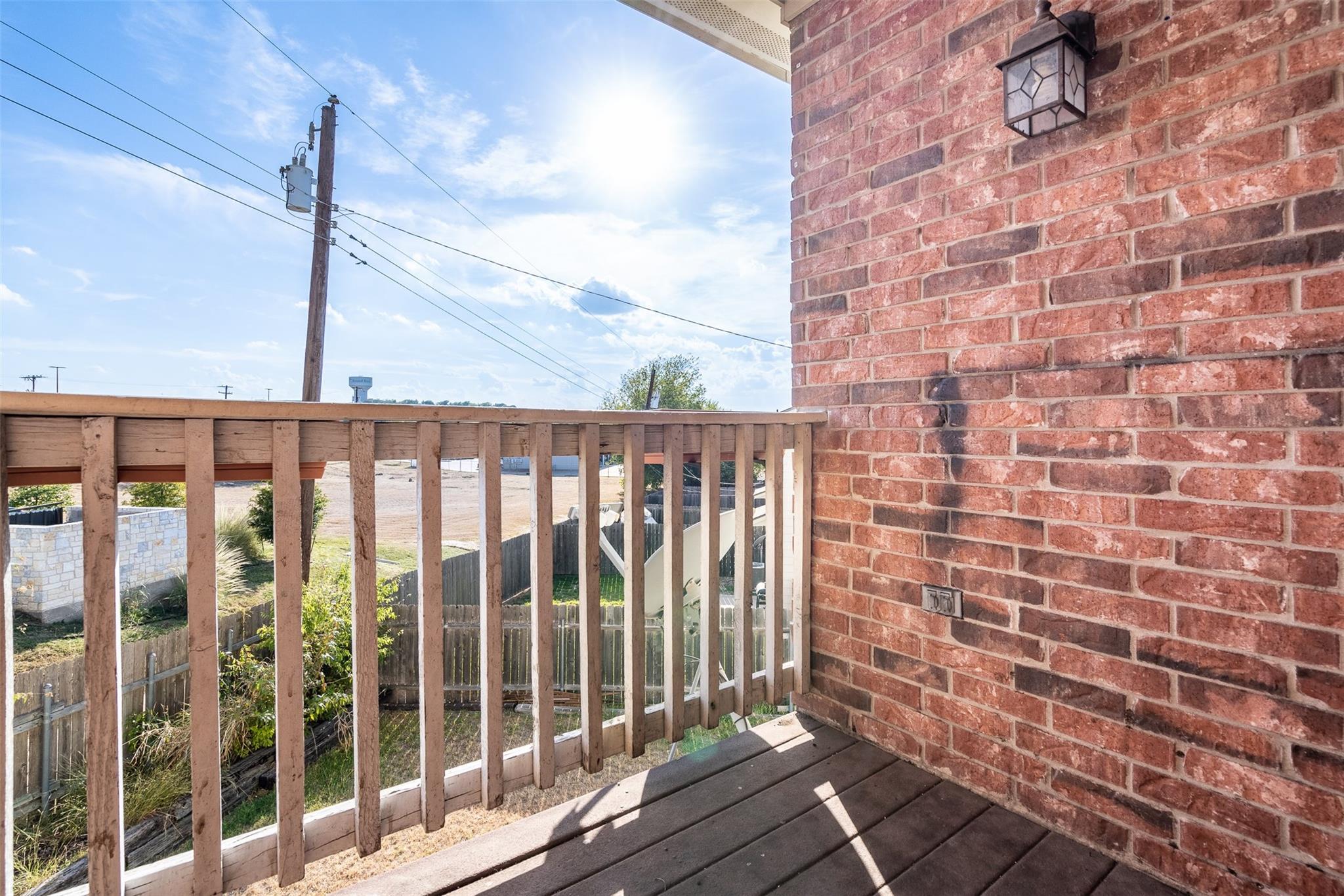 311 Rawhide LOOP — photo 3