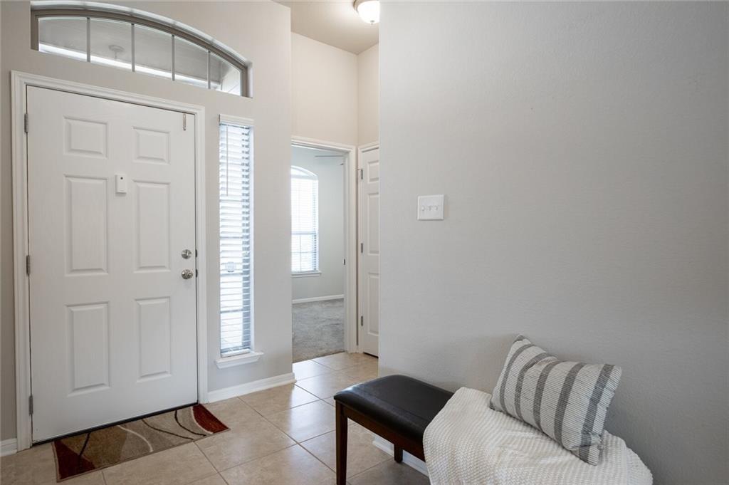 8125 Bridgepointe DR — photo 4