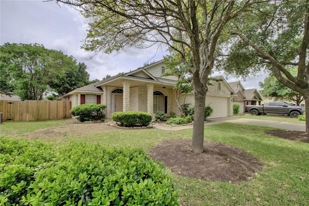 1415 Coral Cay LN — photo 3