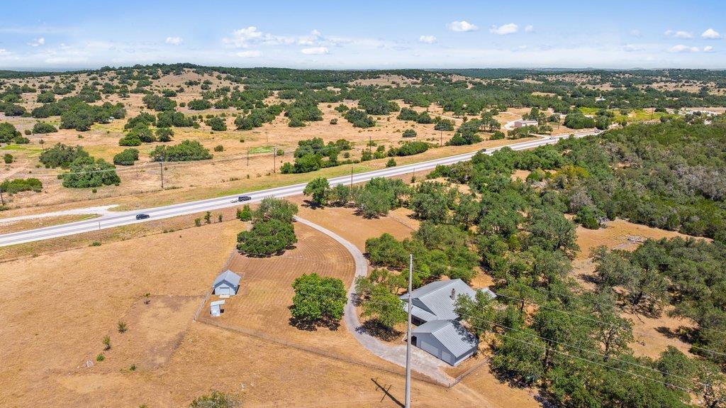 3701 US 290 — photo 4