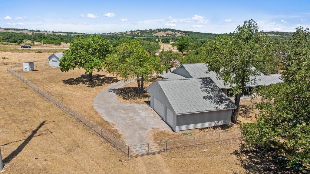 3701 US 290 — photo 5