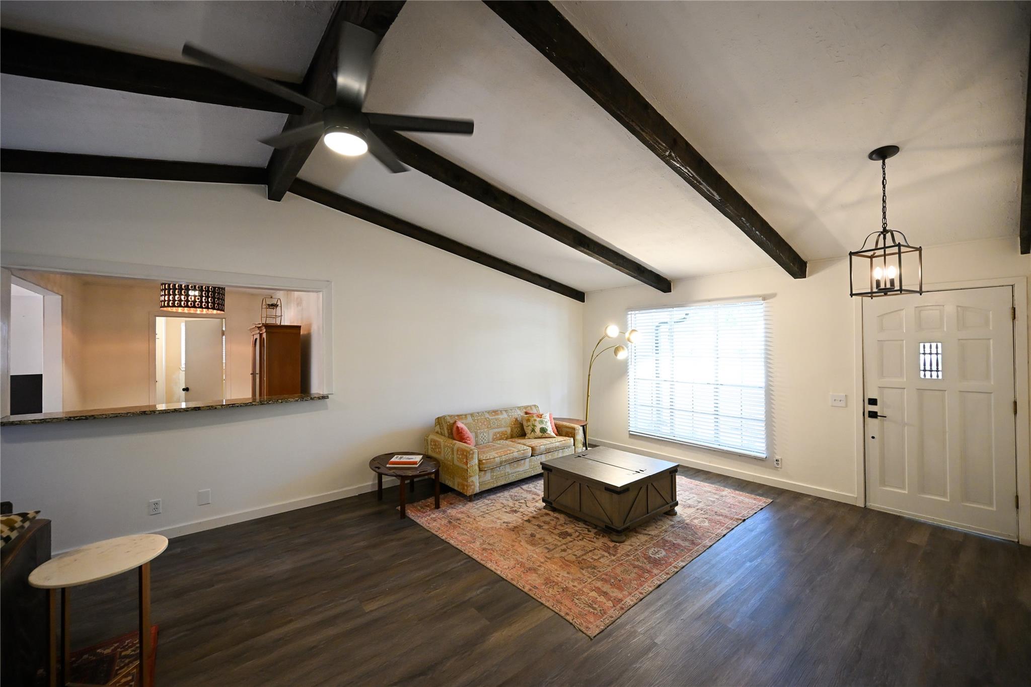 401 Dove Creek DR — photo 4