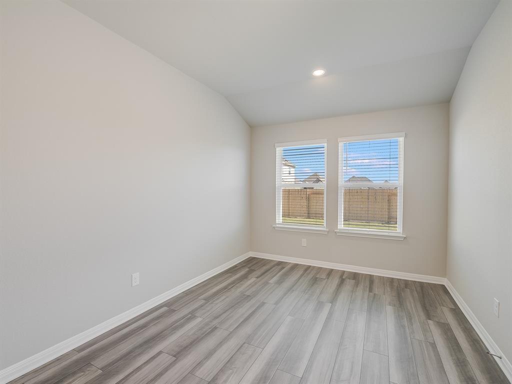 112 Capella WAY — photo 5